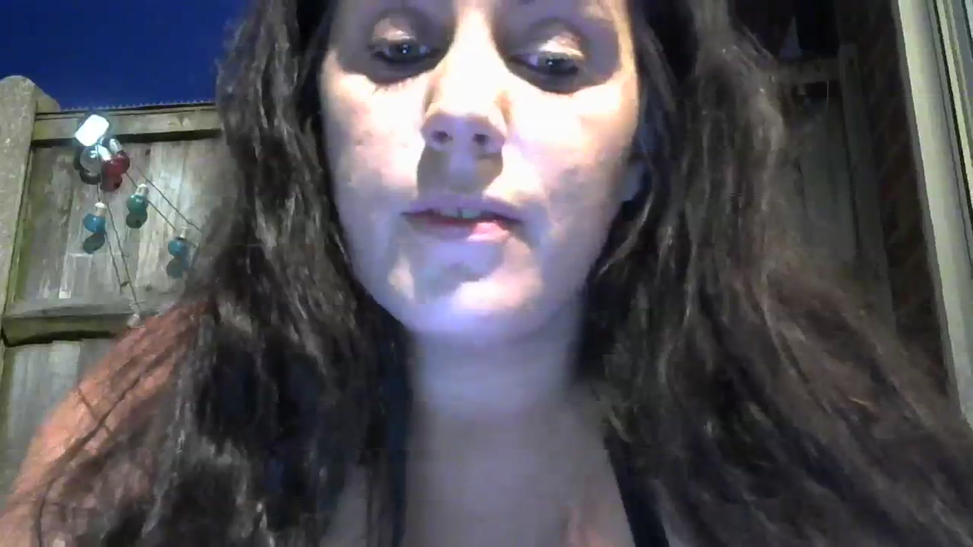 Gallery image thumbnail from Housewife2's myfreecams stream on, 09/01/2023, 19:31 image 13 of 20
