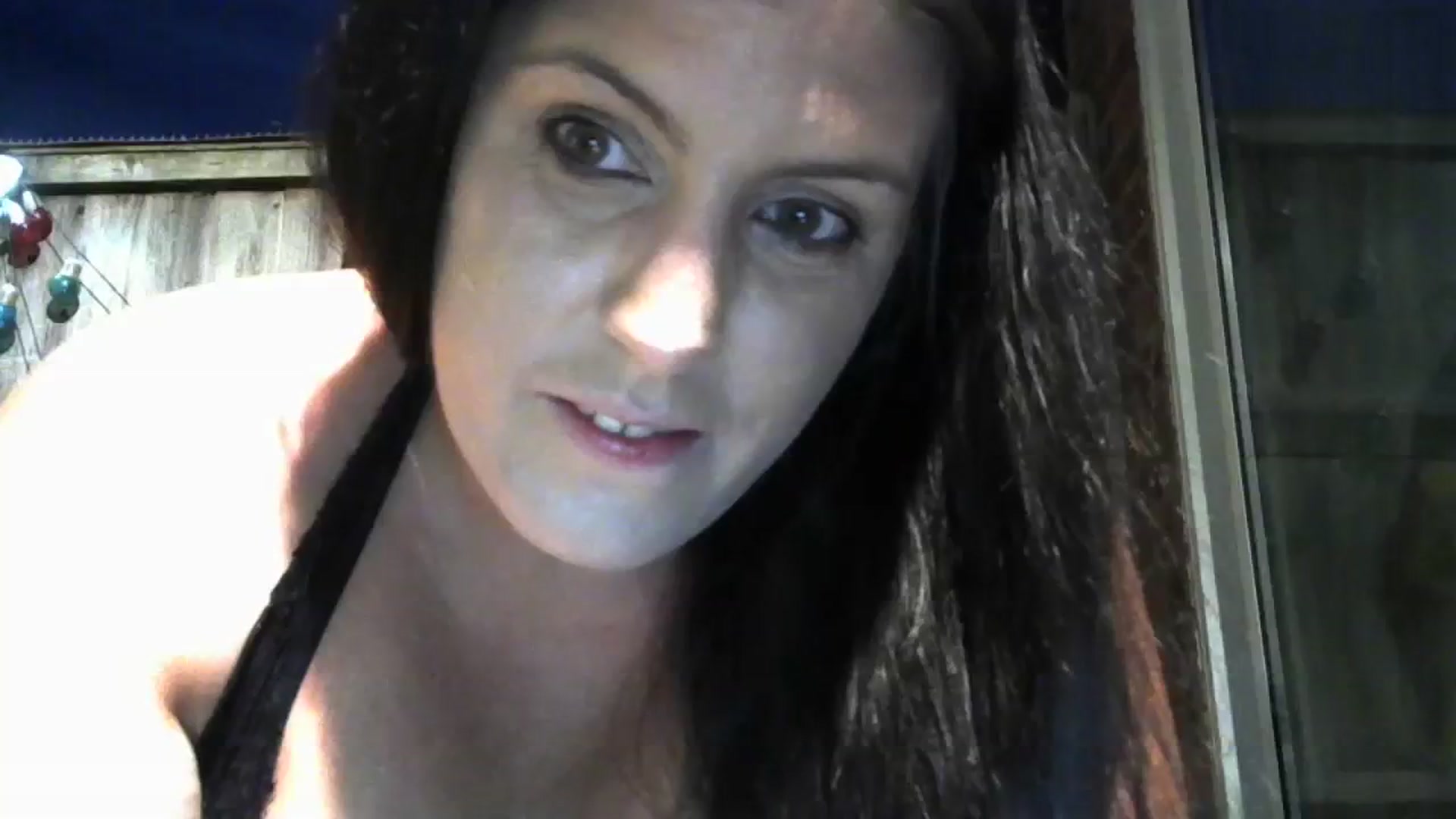 Gallery image thumbnail from Housewife2's myfreecams stream on, 09/04/2023, 19:49 image 1 of 20