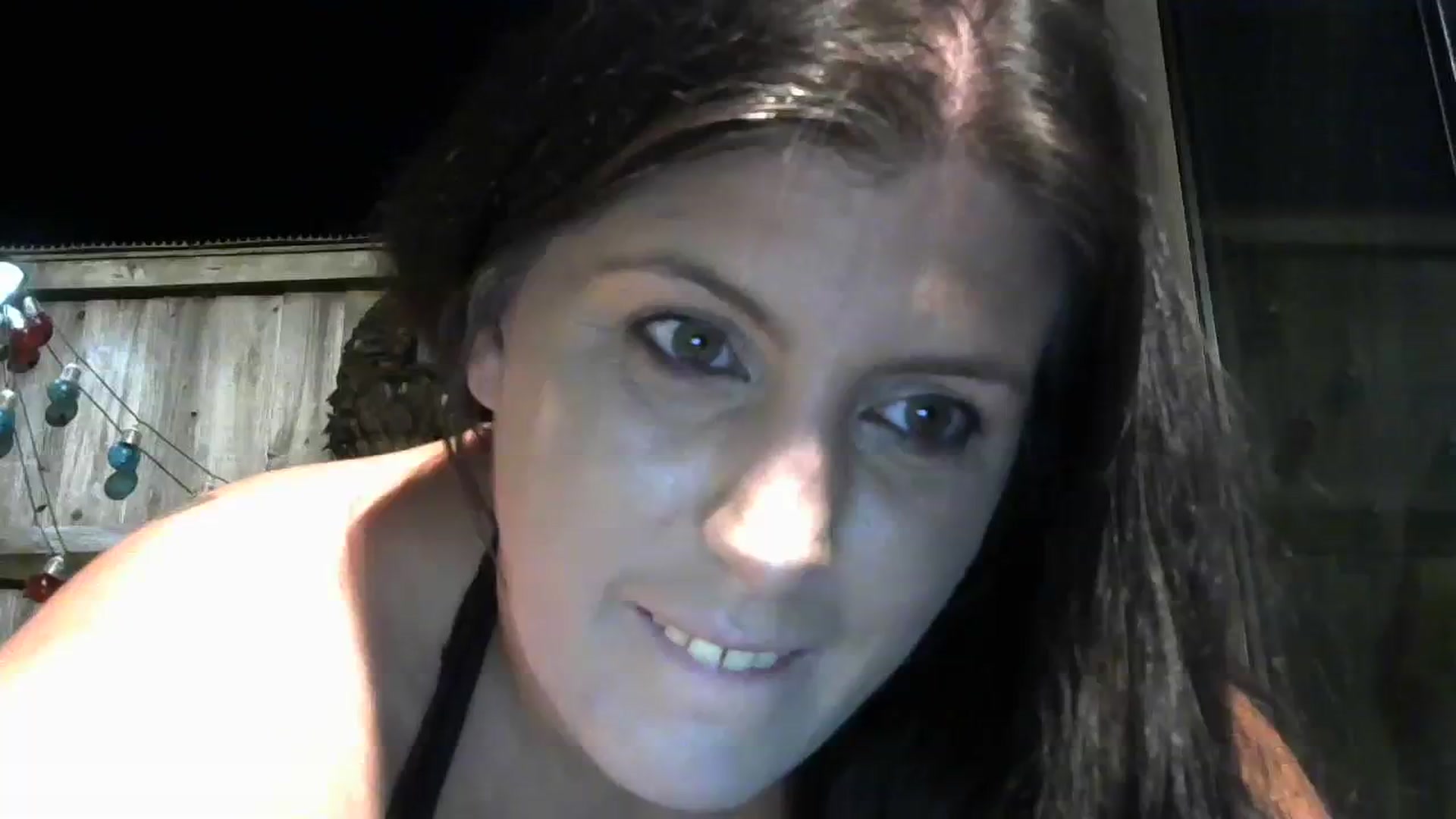 Gallery image thumbnail from Housewife2's myfreecams stream on, 09/04/2023, 19:49 image 14 of 20