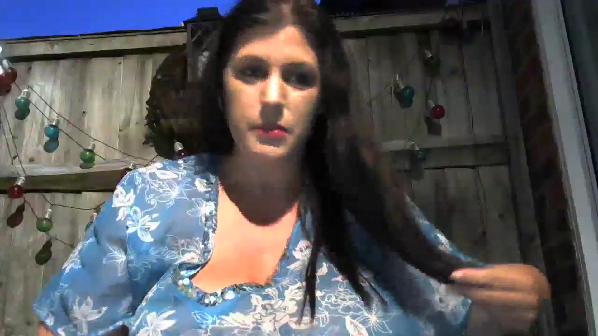 Gallery image thumbnail from Housewife2's myfreecams stream on, 09/06/2023, 19:46 image 3 of 20