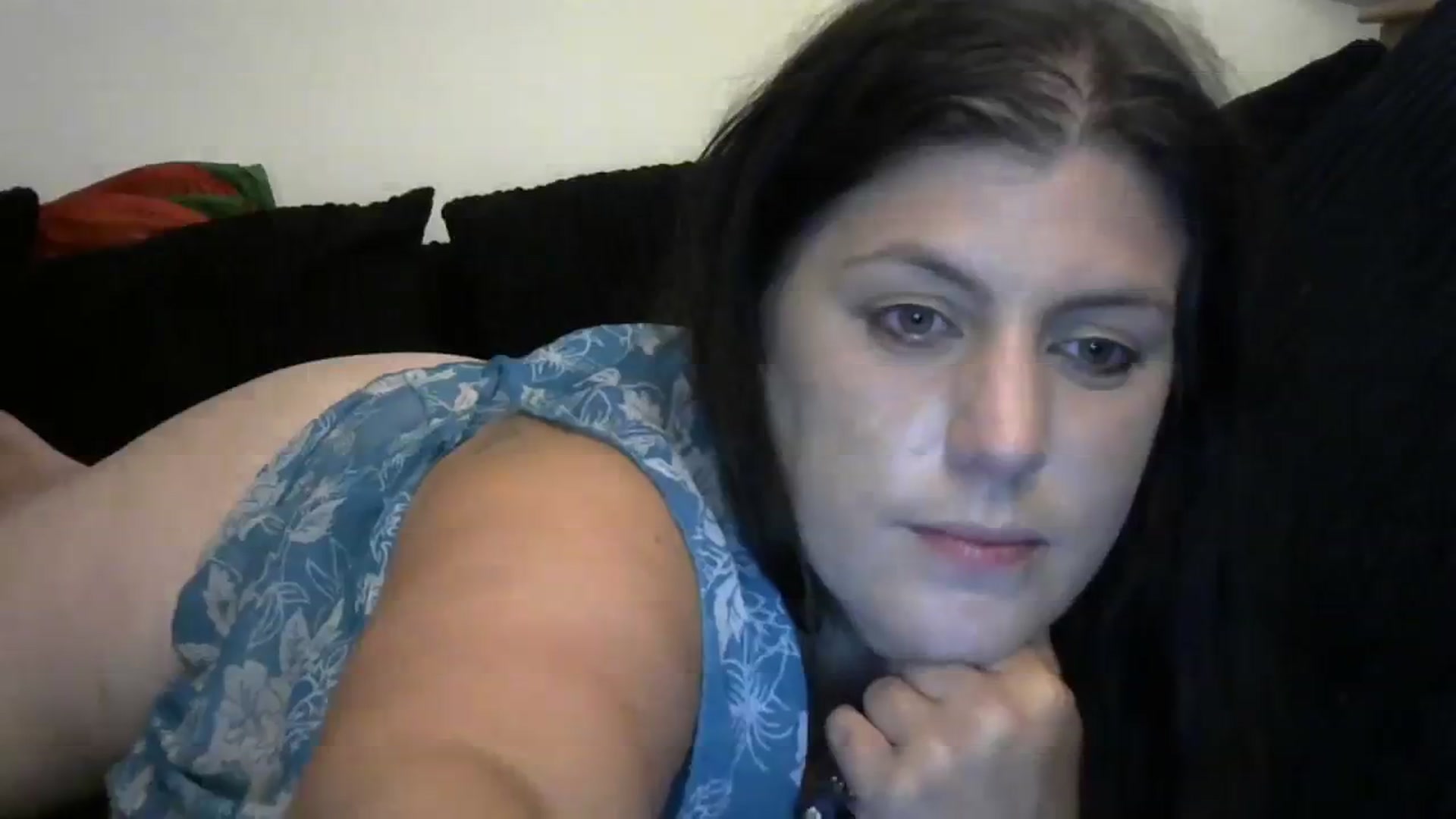 Gallery image thumbnail from Housewife2's myfreecams stream on, 09/10/2023, 01:52 image 6 of 20
