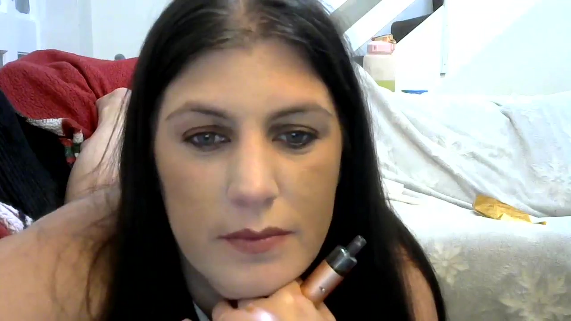 Gallery image thumbnail from Housewife2's myfreecams stream on, 05/23/2025, 23:56 image 5 of 20