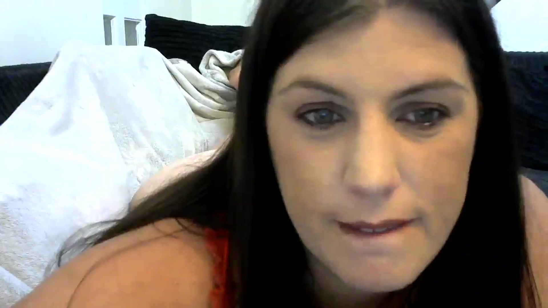Gallery image thumbnail from Housewife2's myfreecams stream on, 06/23/2025, 23:43 image 2 of 20