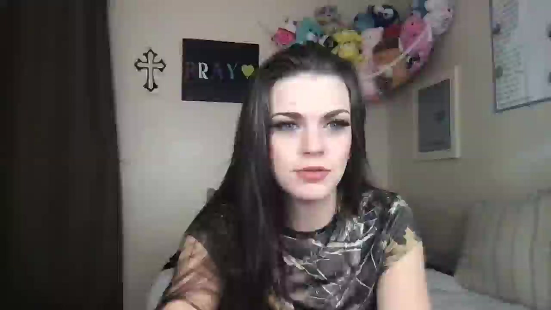 Gallery image thumbnail from Houstonangel's myfreecams stream on, 11/04/2025, 17:26 image 1 of 20