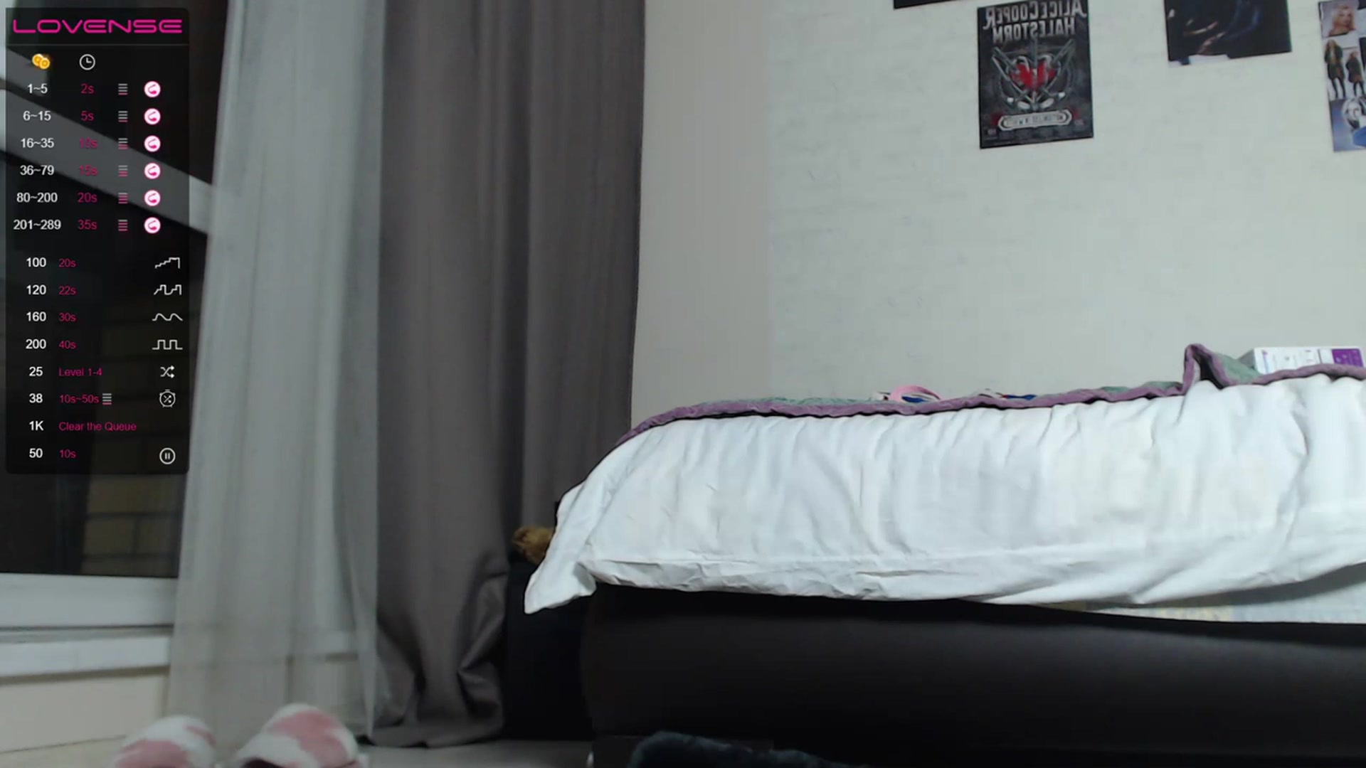 Gallery image thumbnail from HoveyKey's myfreecams stream on, 03/27/2023, 14:03 image 11 of 20
