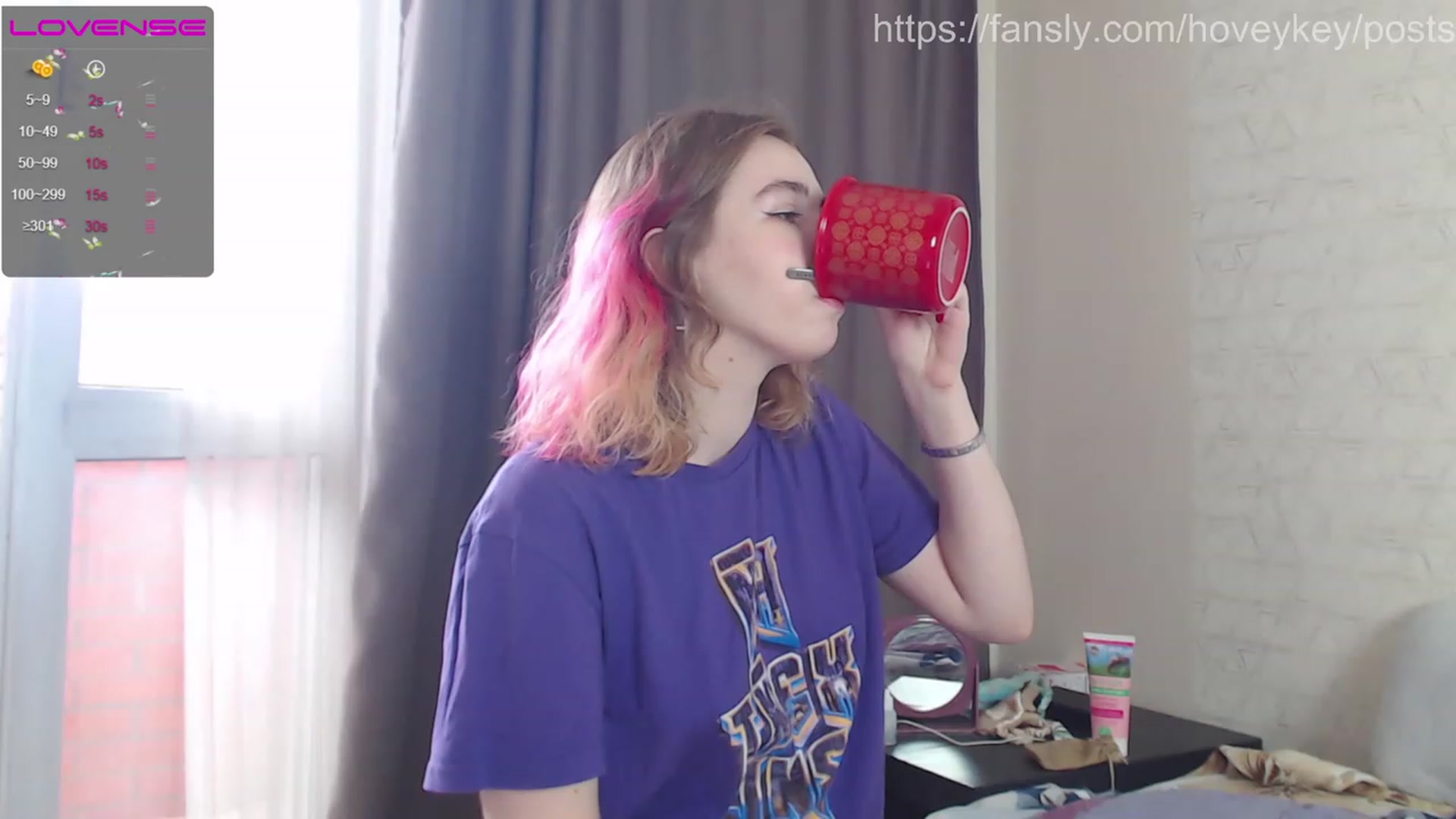Gallery image thumbnail from HoveyKey's myfreecams stream on, 06/28/2023, 09:24 image 20 of 20