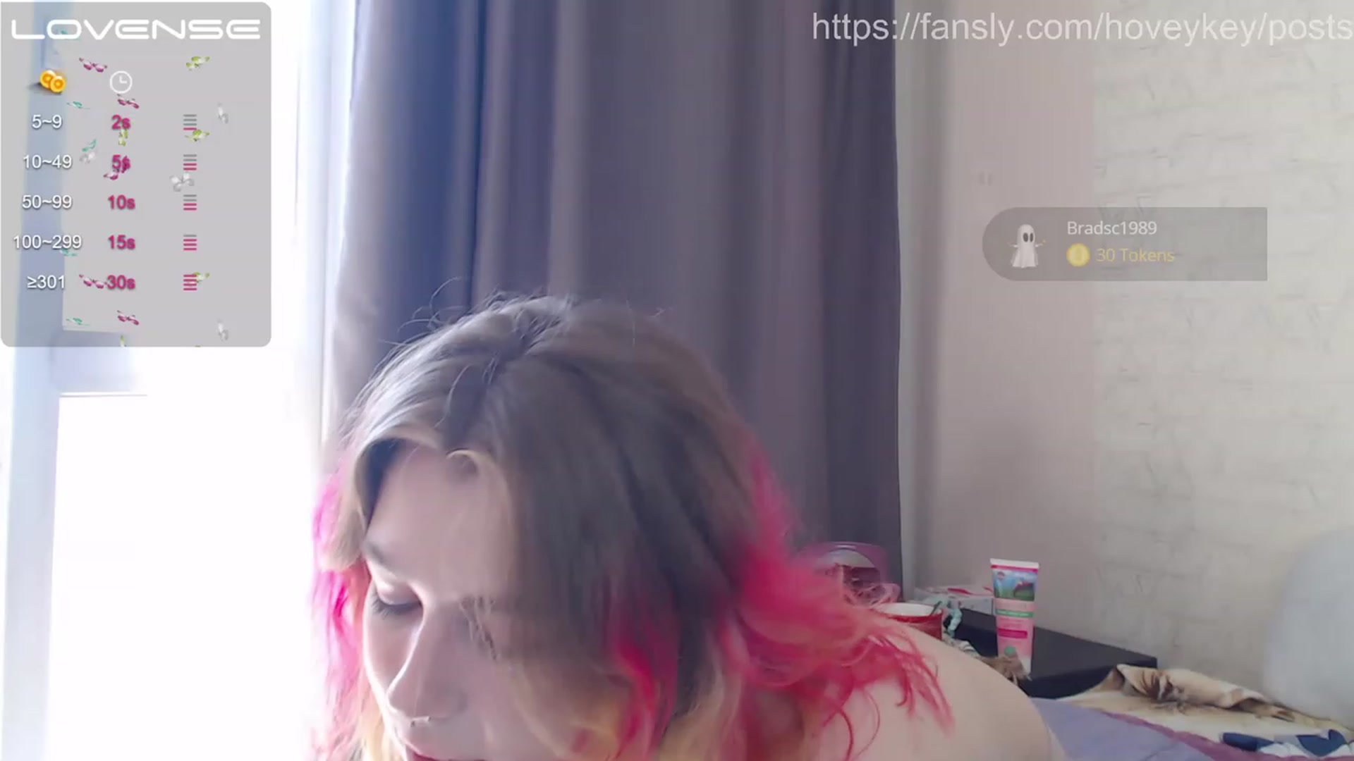 Gallery image thumbnail from HoveyKey's myfreecams stream on, 06/28/2023, 10:21 image 11 of 20
