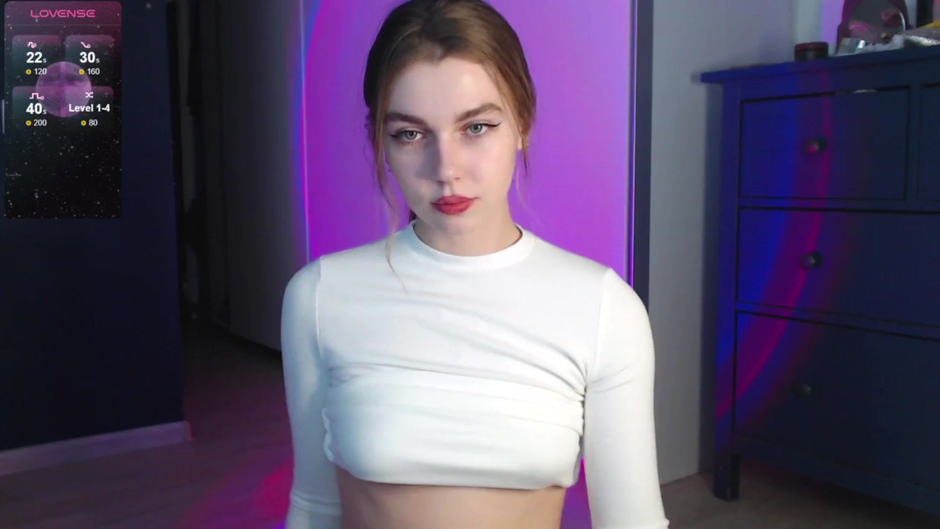 Gallery image thumbnail from HoveyKey's myfreecams stream on, 11/28/2024, 16:46 image 2 of 20