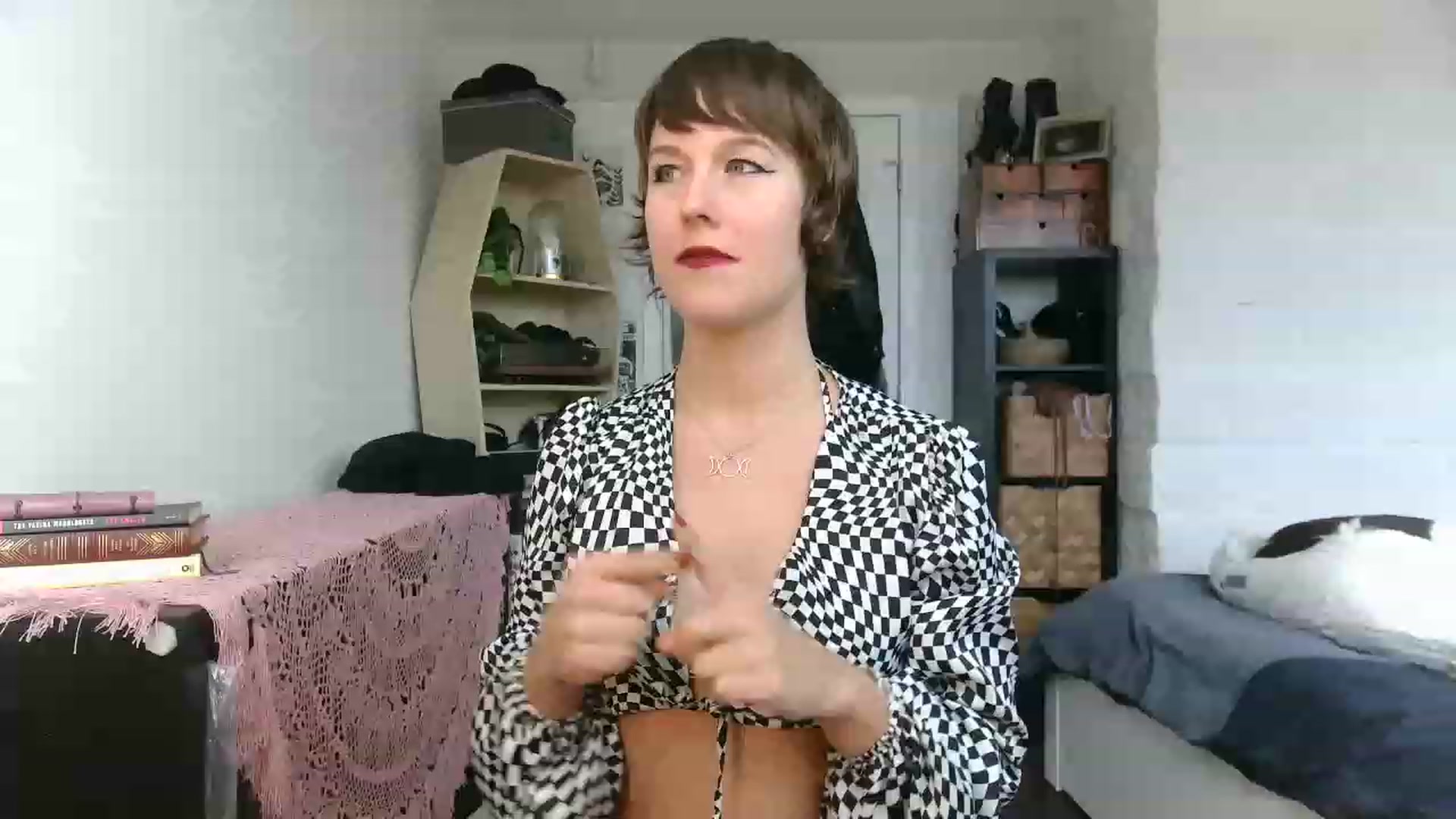 Gallery image thumbnail from HowardCockley's myfreecams stream on, 02/18/2023, 21:03 image 7 of 20