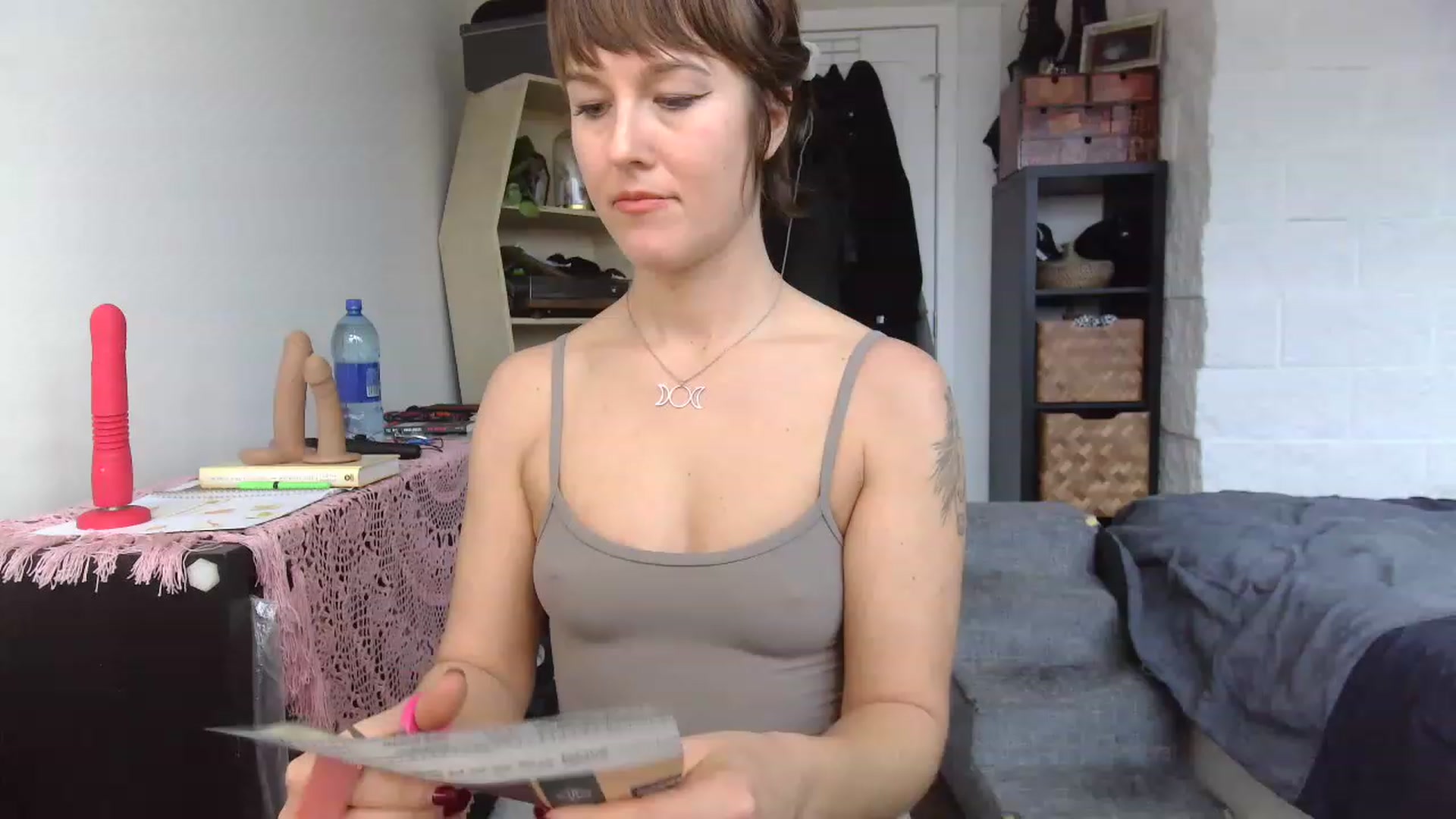 Gallery image thumbnail from HowardCockley's myfreecams stream on, 02/20/2023, 19:31 image 11 of 20