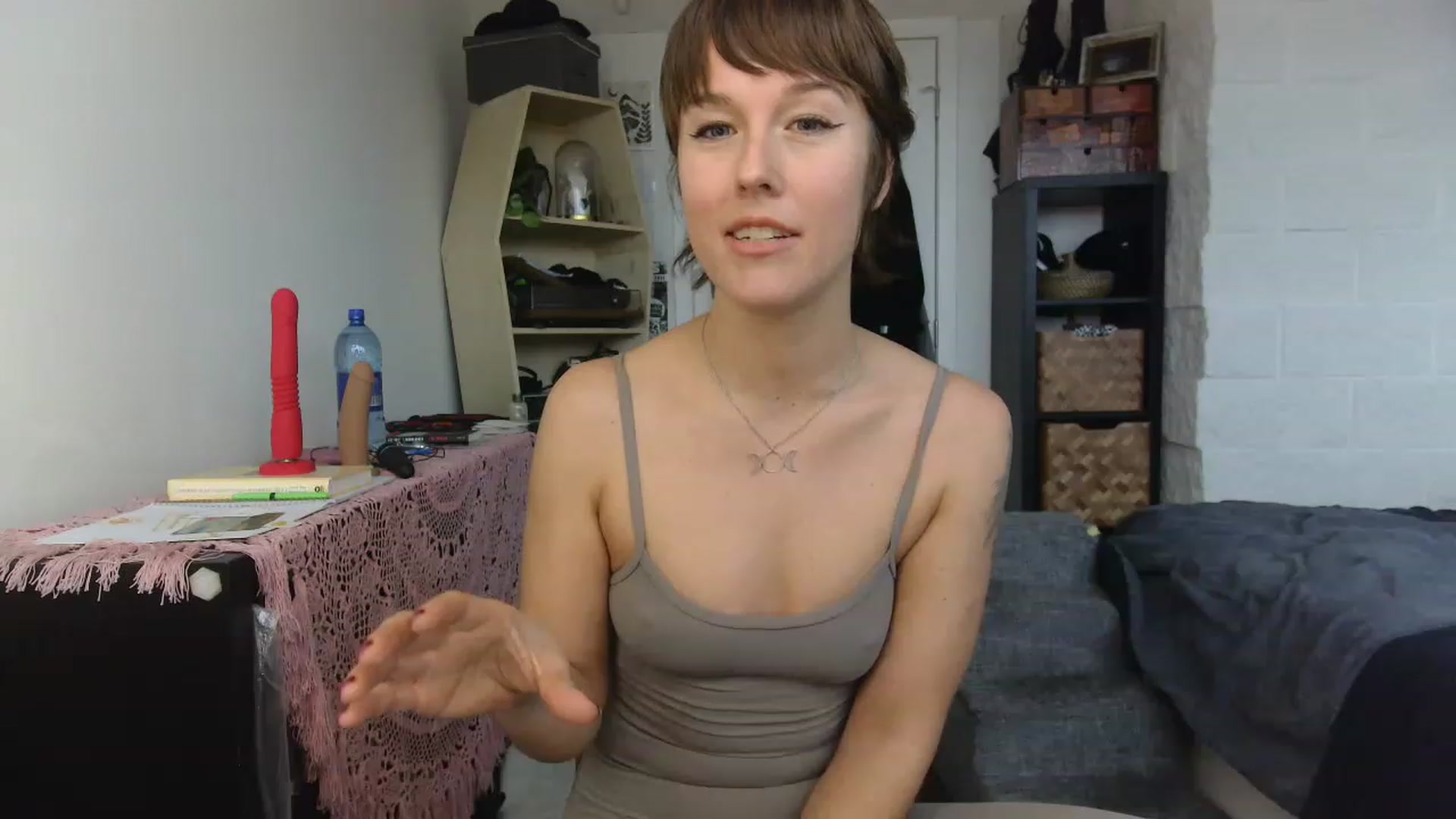 Gallery image thumbnail from HowardCockley's myfreecams stream on, 02/20/2023, 20:30 image 2 of 20