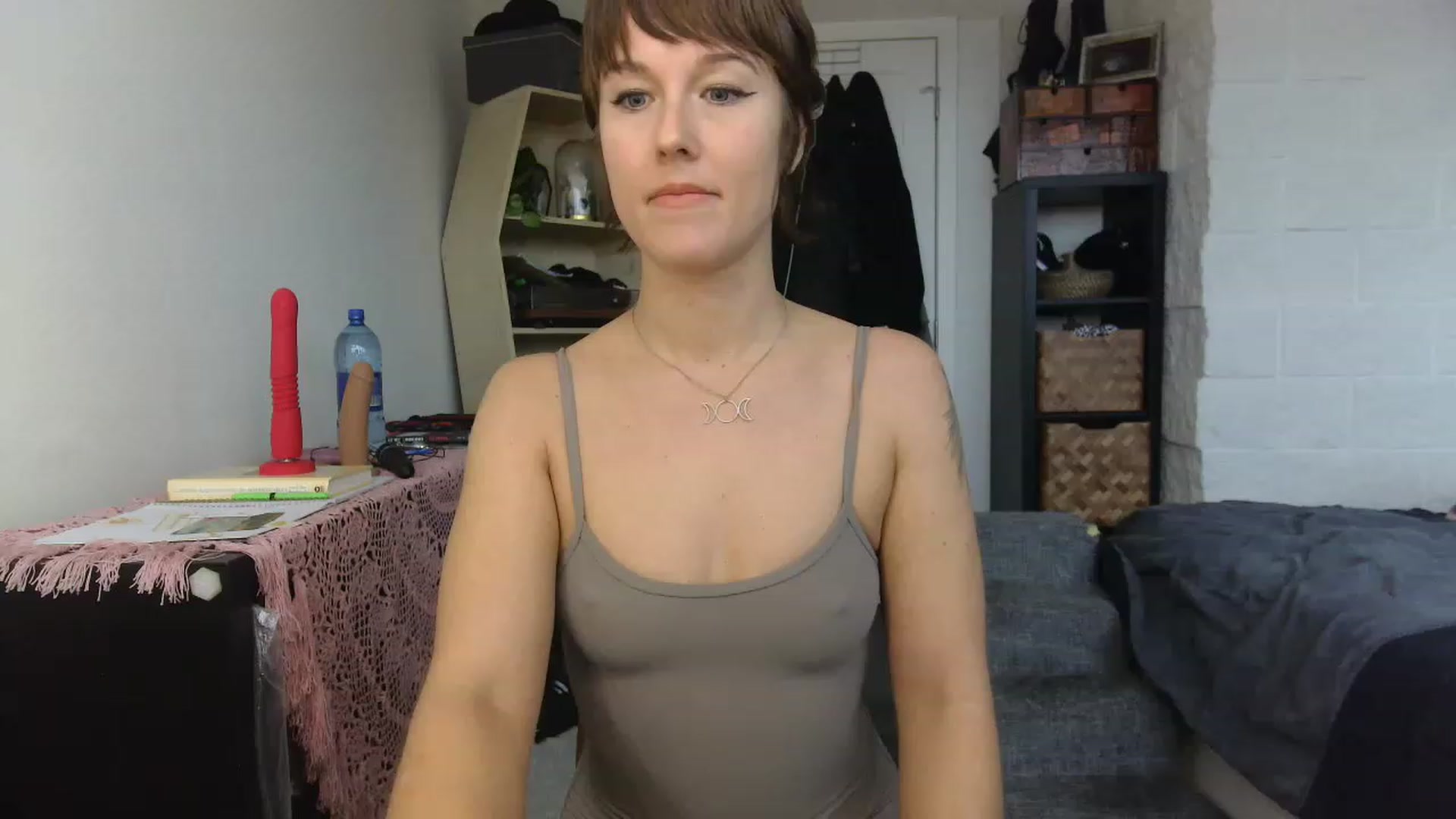 Gallery image thumbnail from HowardCockley's myfreecams stream on, 02/20/2023, 20:30 image 1 of 20