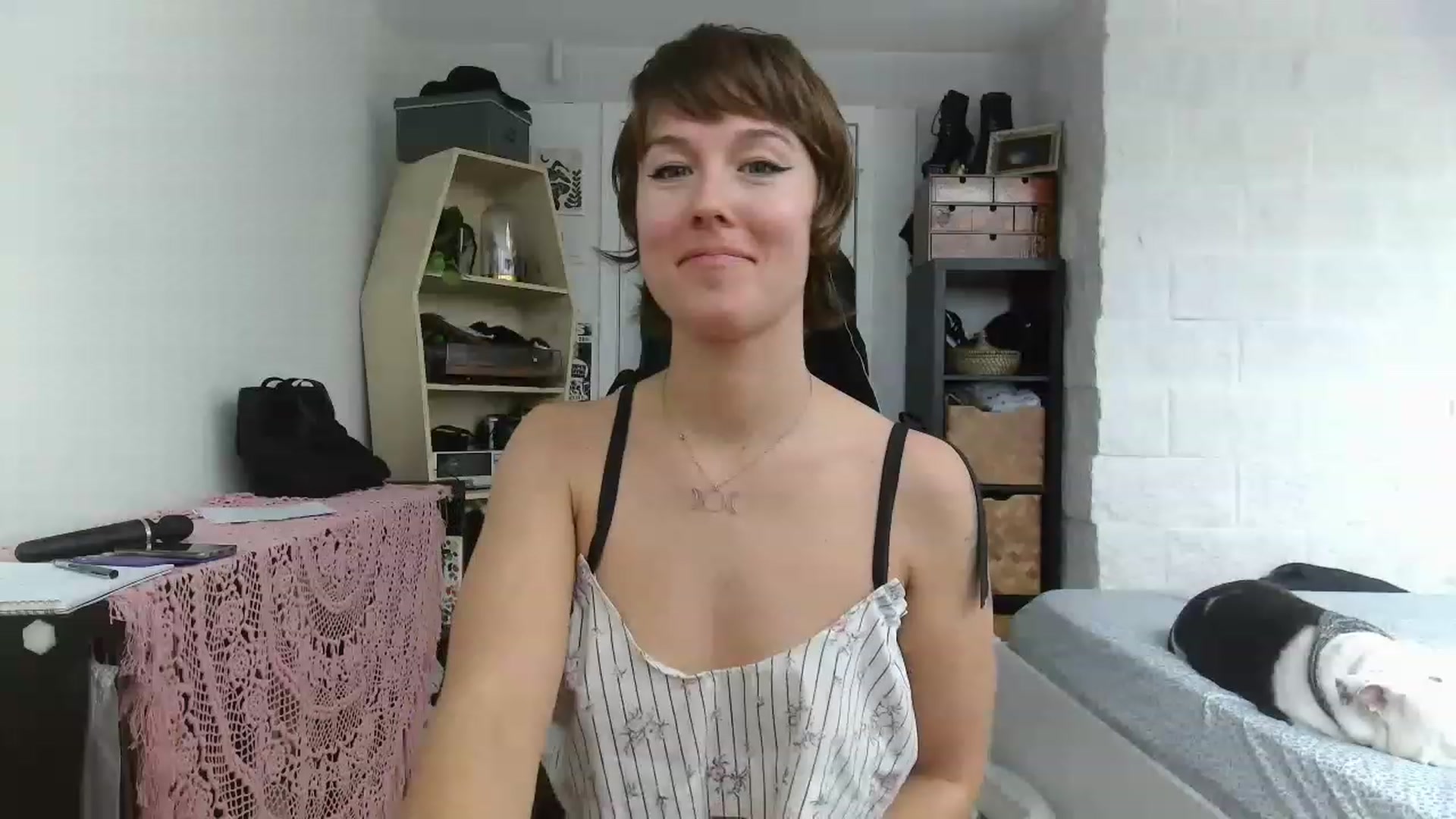 Gallery image thumbnail from HowardCockley's myfreecams stream on, 03/01/2023, 18:55 image 17 of 20