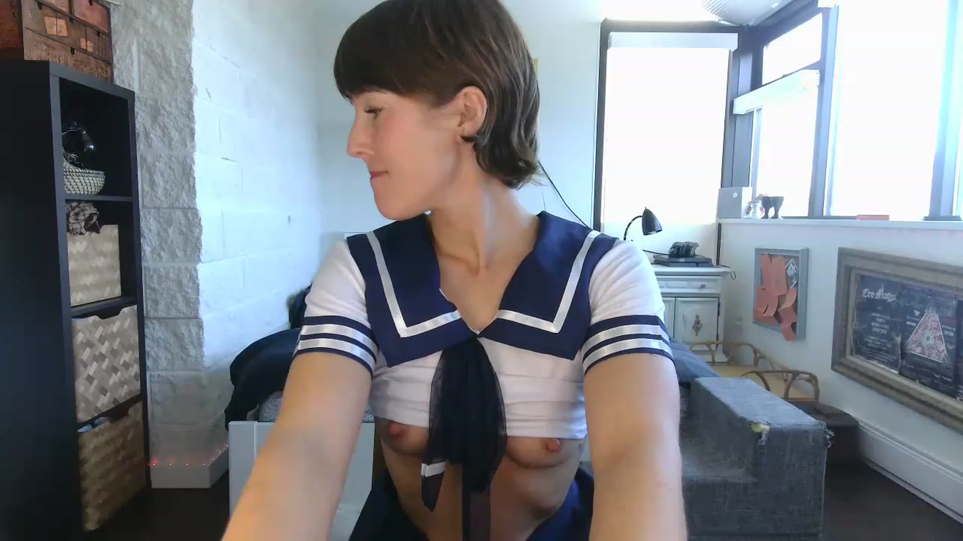 Gallery image thumbnail from HowardCockley's myfreecams stream on, 03/18/2023, 21:02 image 17 of 20