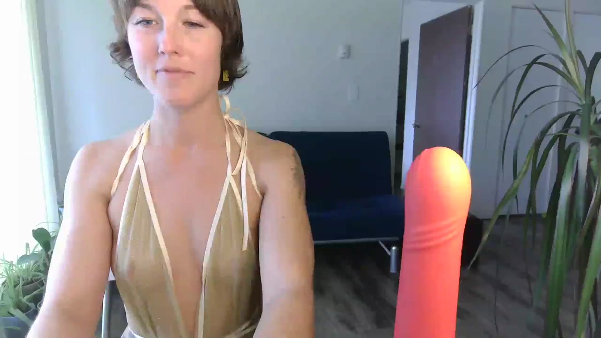 Gallery image thumbnail from HowardCockley's myfreecams stream on, 04/21/2023, 23:07 image 8 of 20