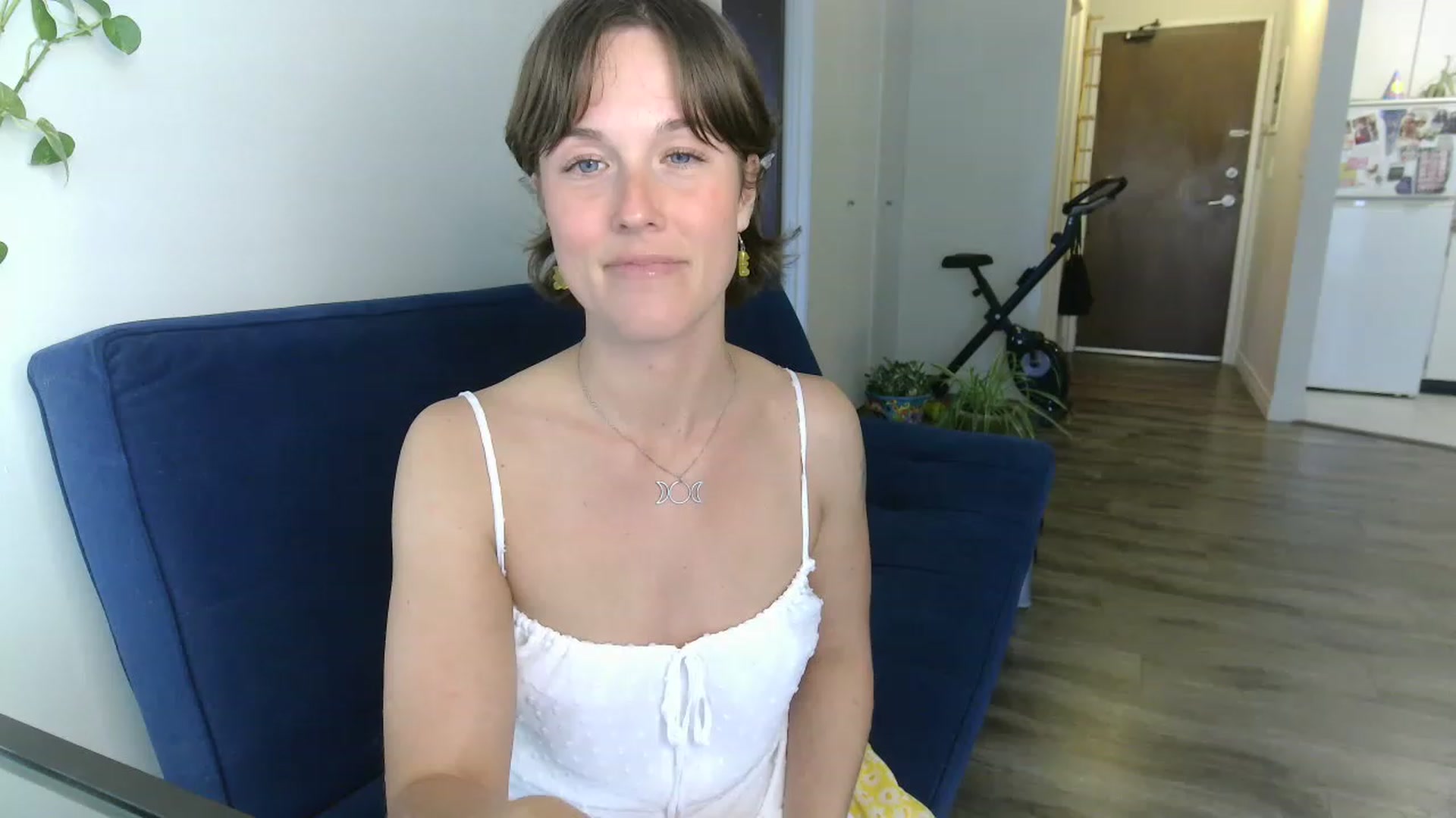 Gallery image thumbnail from HowardCockley's myfreecams stream on, 05/02/2023, 02:22 image 6 of 20