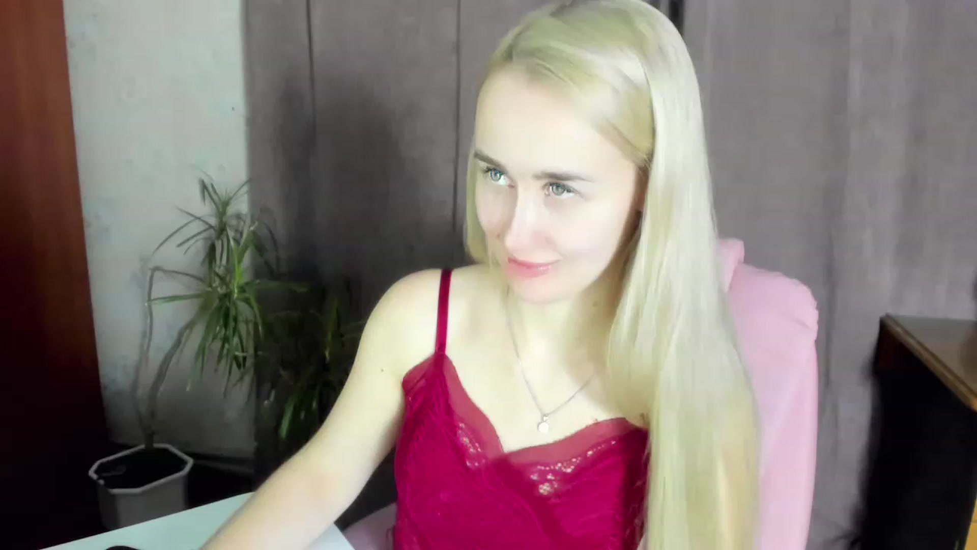 Gallery image thumbnail from Hrettel's myfreecams stream on, 01/20/2023, 24:38 image 12 of 20
