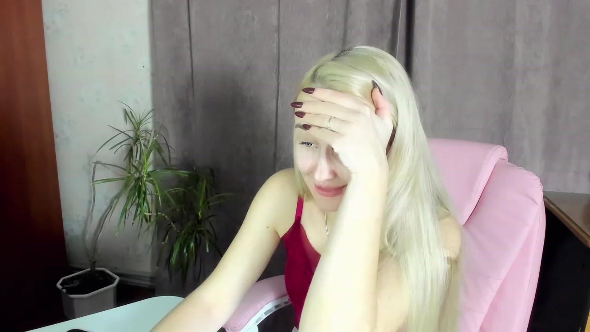 Gallery image thumbnail from Hrettel's myfreecams stream on, 01/20/2023, 24:38 image 17 of 20