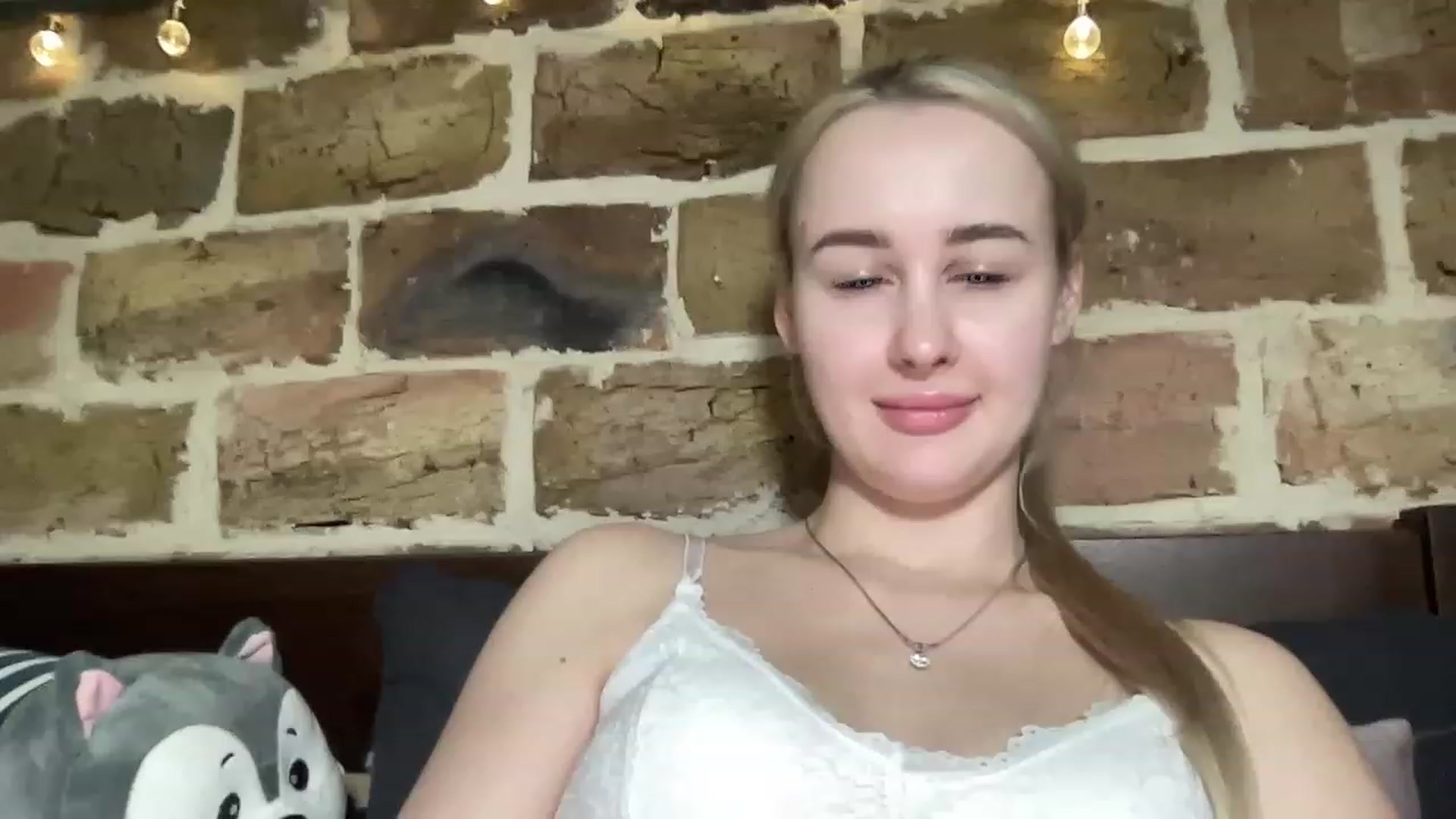 Gallery image thumbnail from Hrettel's myfreecams stream on, 01/29/2023, 23:45 image 11 of 20