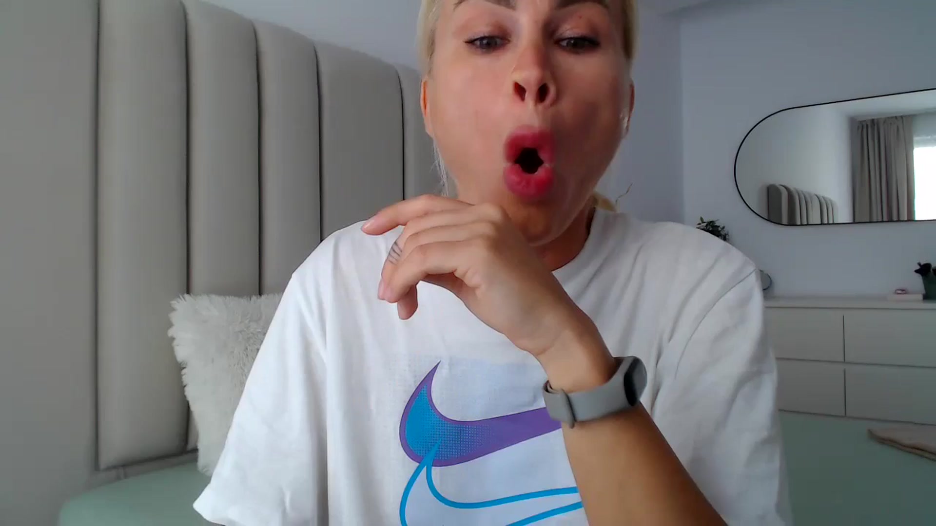 Gallery image thumbnail from Hrystina_'s myfreecams stream on, 09/06/2024, 15:07 image 20 of 20