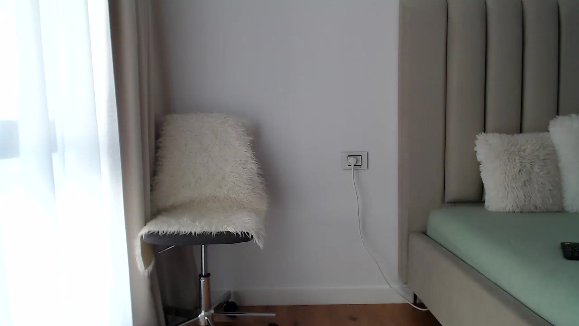 Gallery image thumbnail from Hrystina_'s myfreecams stream on, 09/06/2024, 15:07 image 4 of 20
