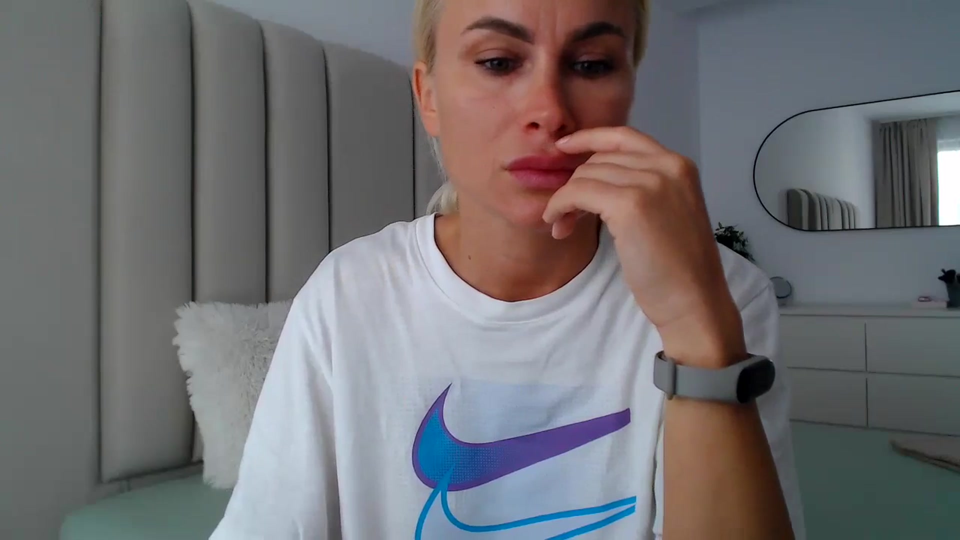 Gallery image thumbnail from Hrystina_'s myfreecams stream on, 09/06/2024, 15:07 image 19 of 20