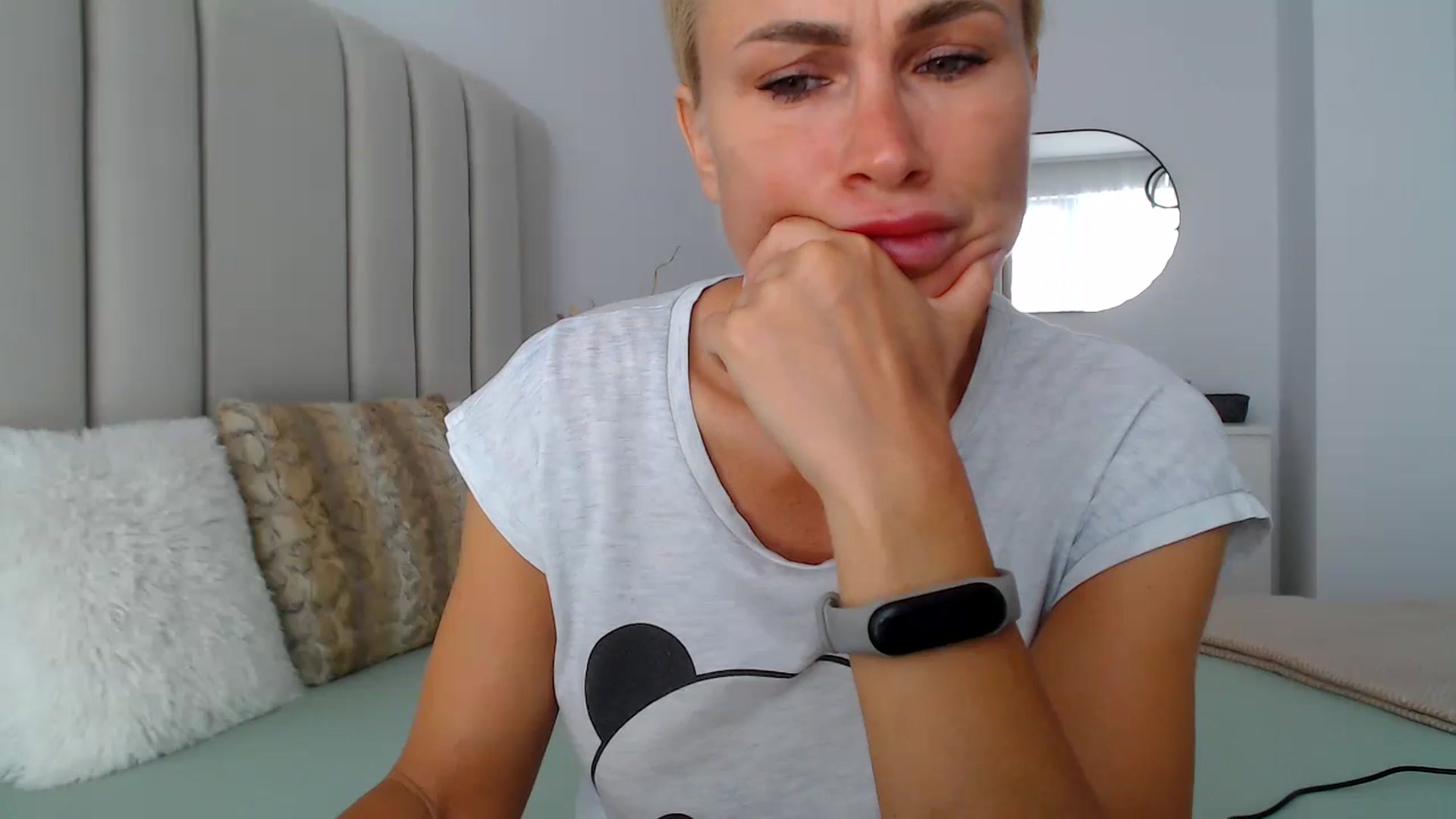 Gallery image thumbnail from Hrystina_'s myfreecams stream on, 09/07/2024, 13:53 image 10 of 20