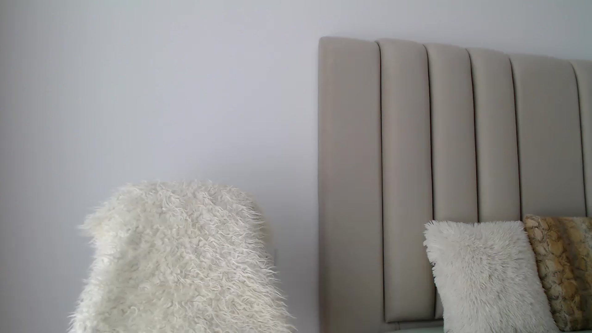 Gallery image thumbnail from Hrystina_'s myfreecams stream on, 09/09/2024, 13:38 image 4 of 20