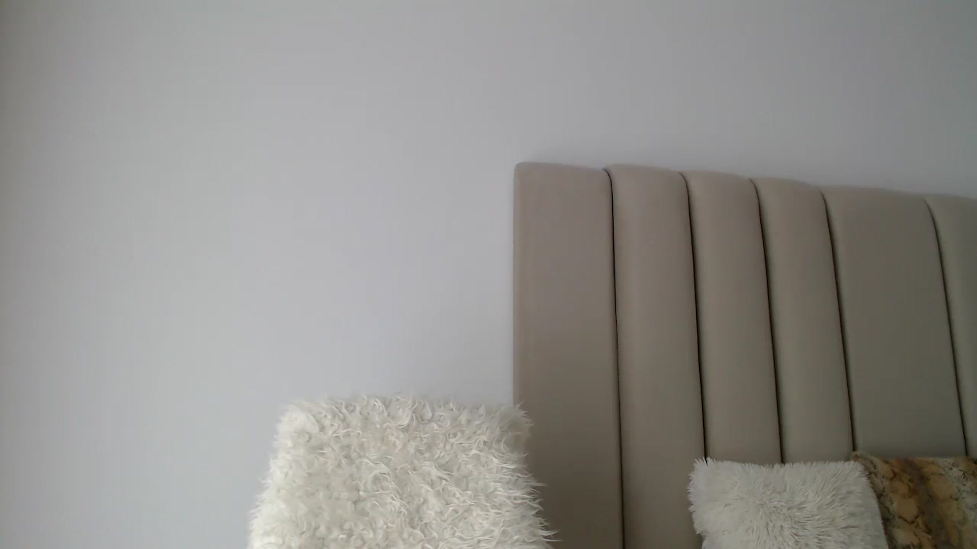 Gallery image thumbnail from Hrystina_'s myfreecams stream on, 09/14/2024, 12:15 image 3 of 20