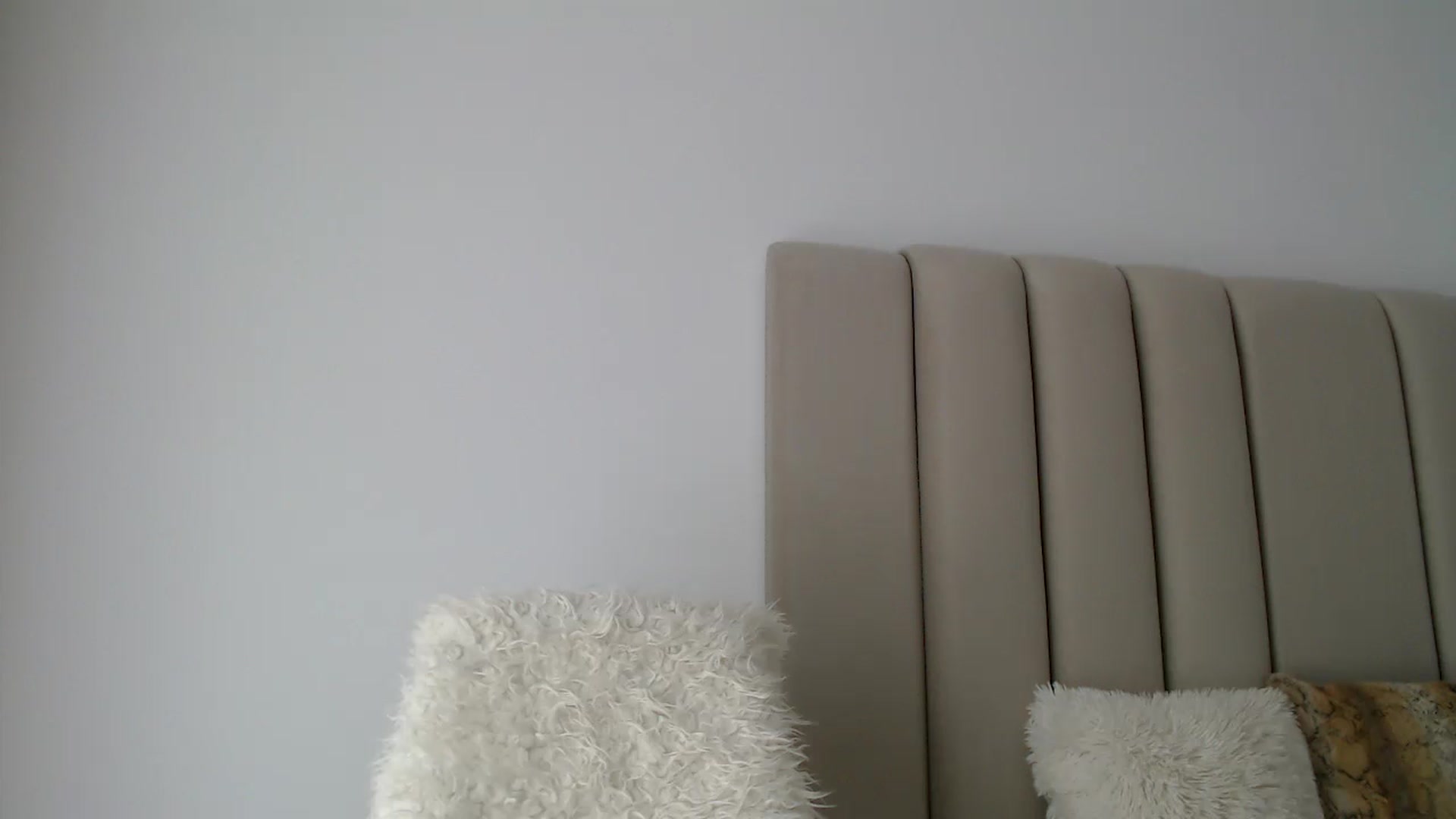 Gallery image thumbnail from Hrystina_'s myfreecams stream on, 09/14/2024, 12:15 image 2 of 20