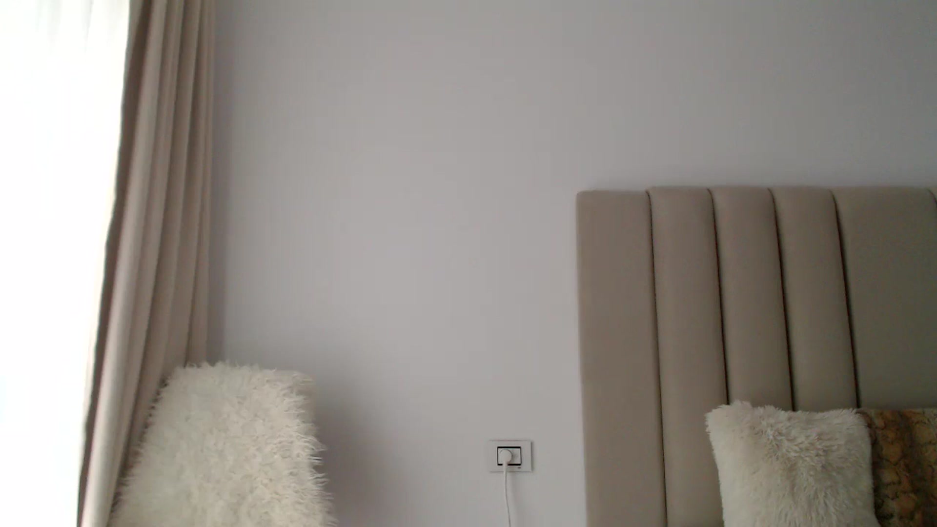 Gallery image thumbnail from Hrystina_'s myfreecams stream on, 09/30/2024, 15:05 image 19 of 20