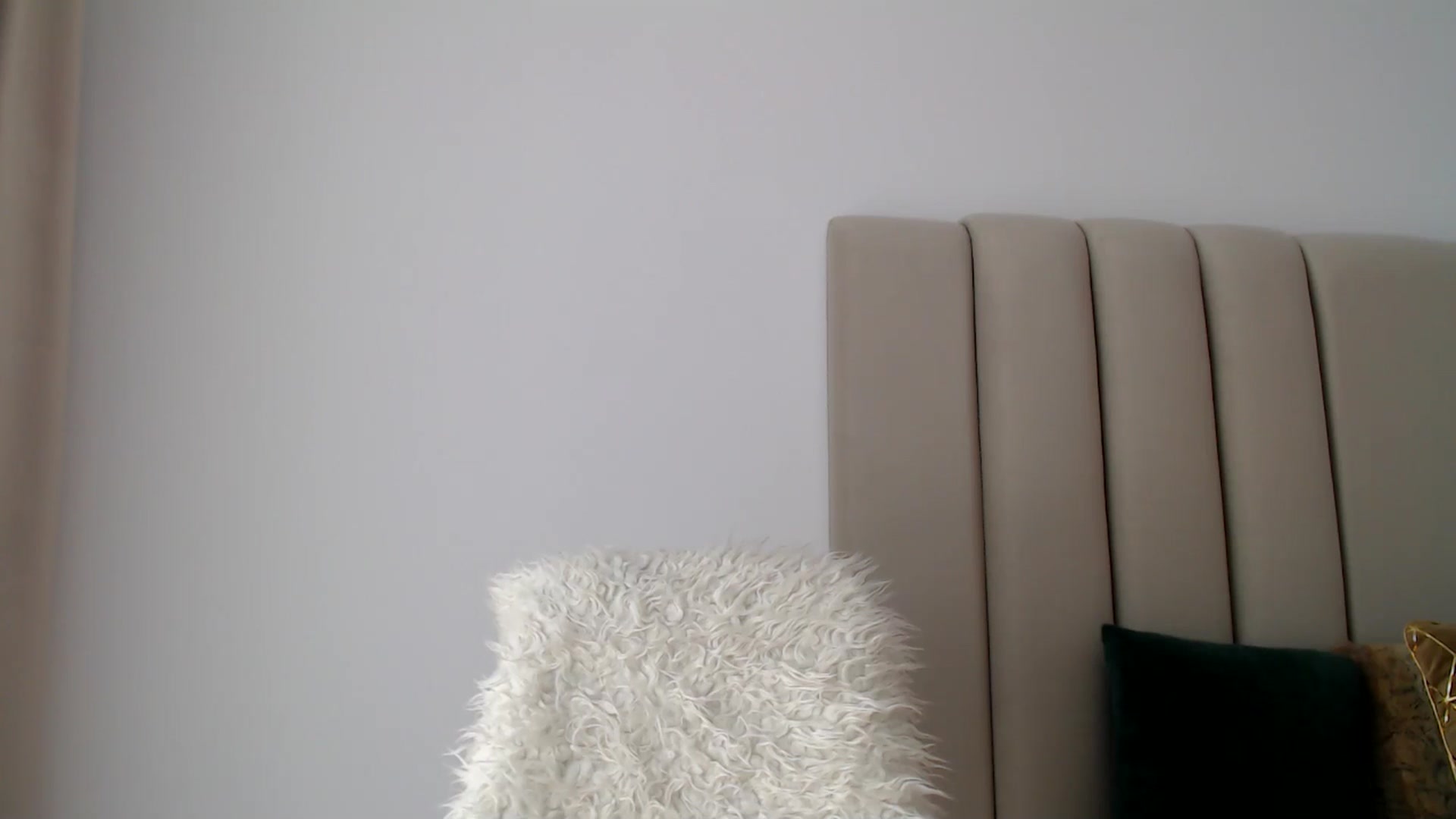 Gallery image thumbnail from Hrystina_'s myfreecams stream on, 10/21/2024, 12:15 image 1 of 20