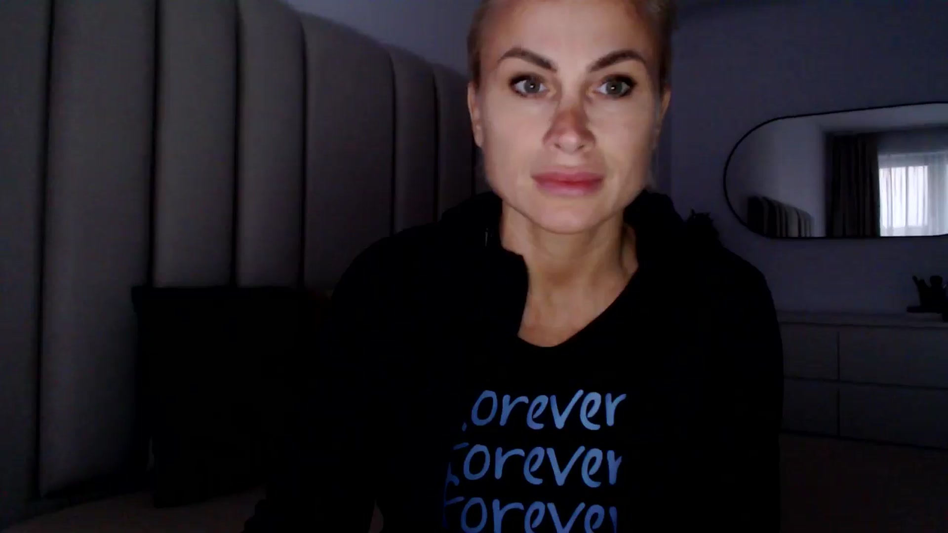 Gallery image thumbnail from Hrystina_'s myfreecams stream on, 10/22/2024, 15:56 image 11 of 20