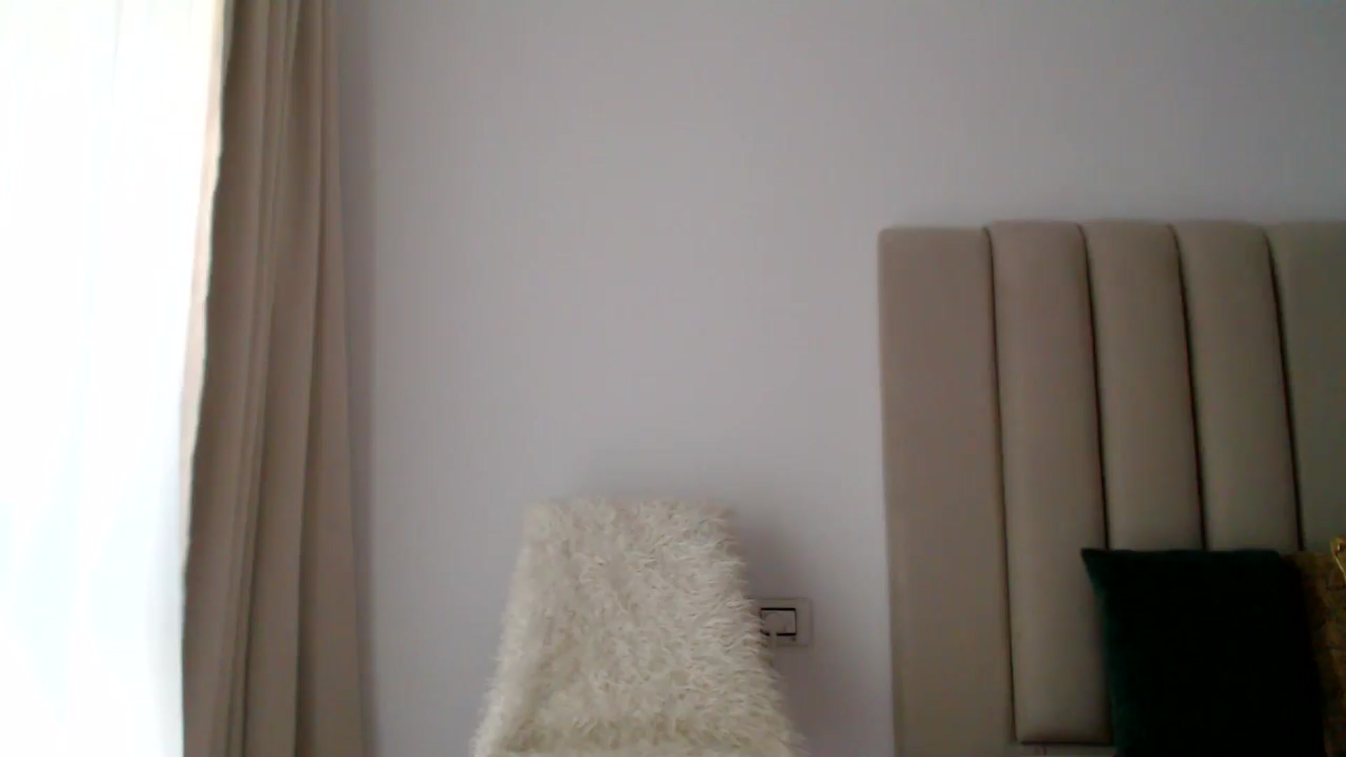 Gallery image thumbnail from Hrystina_'s myfreecams stream on, 10/22/2024, 15:56 image 7 of 20