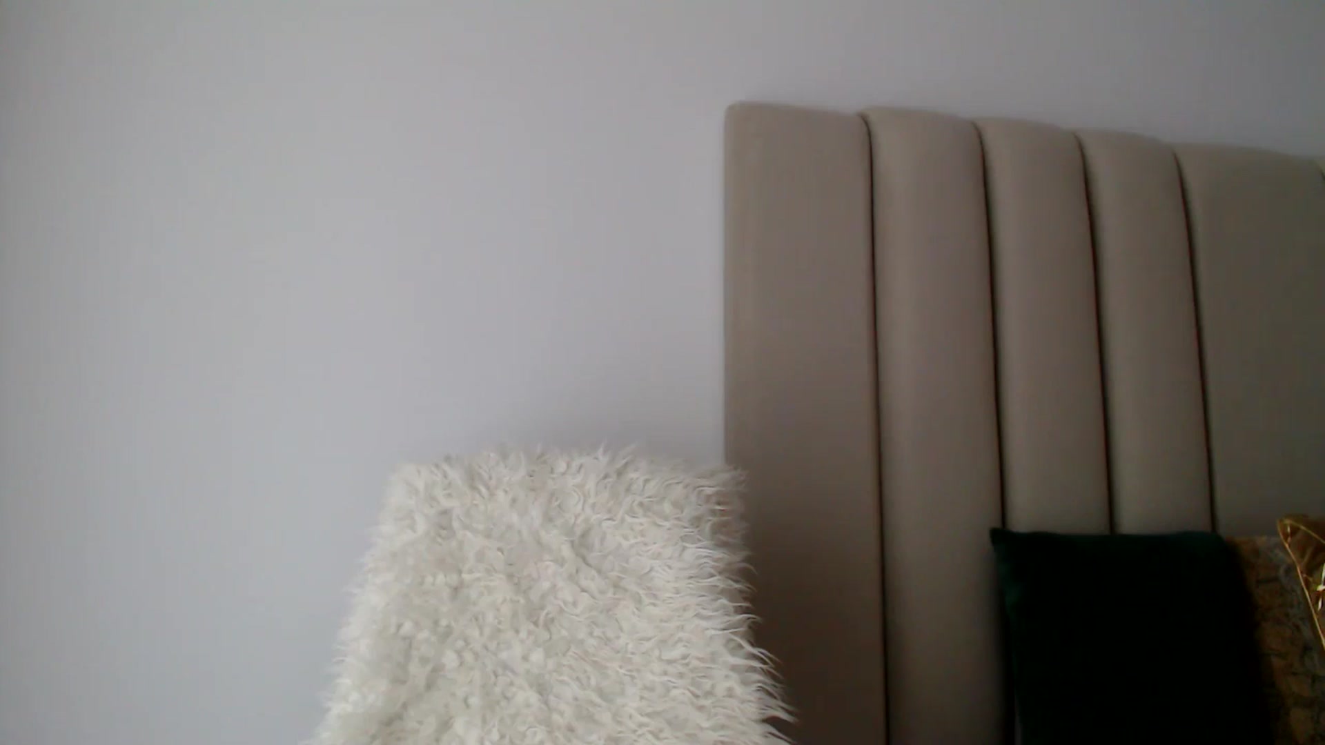 Gallery image thumbnail from Hrystina_'s myfreecams stream on, 10/29/2024, 15:35 image 16 of 20