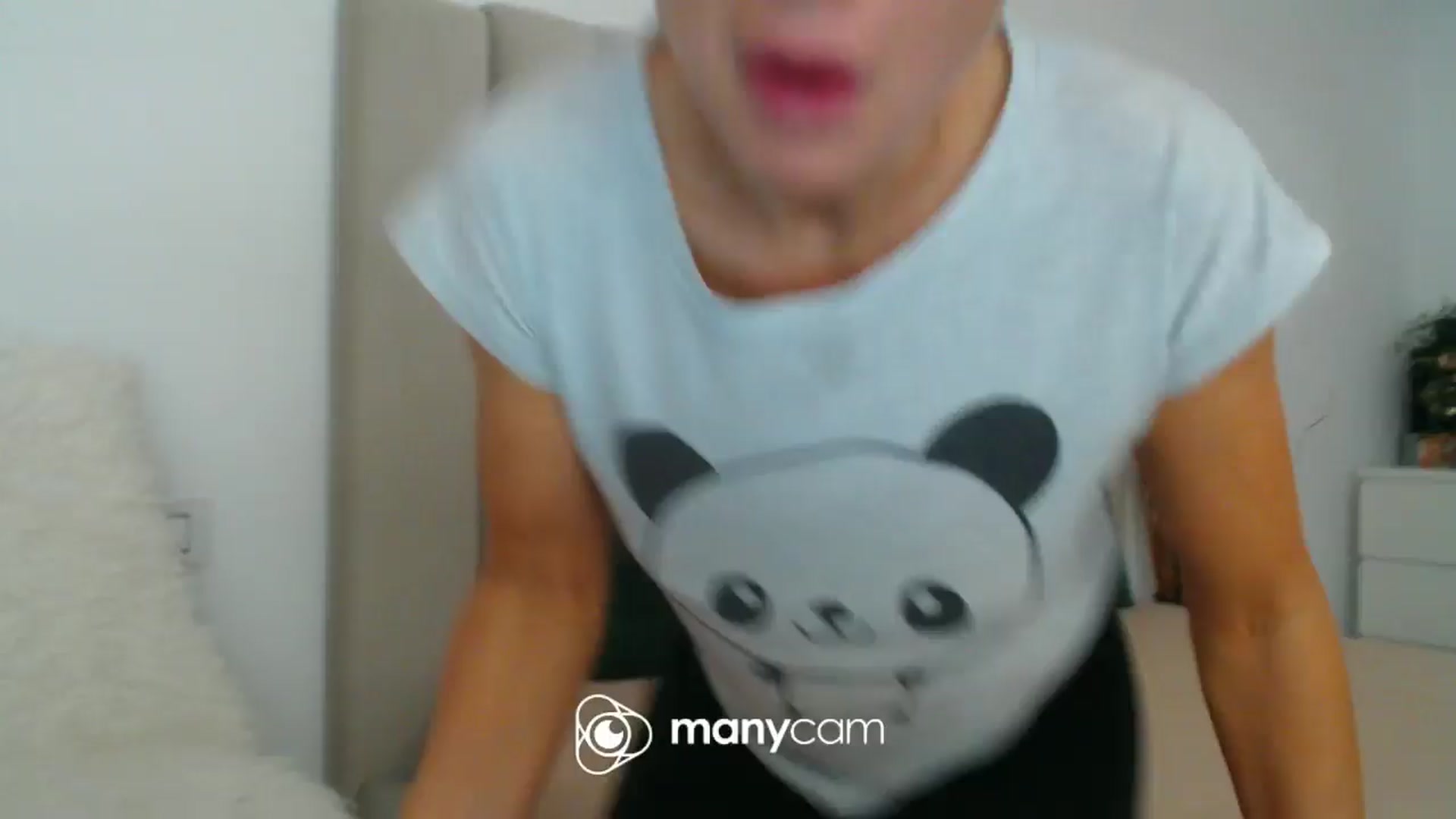 Gallery image thumbnail from Hrystina_'s myfreecams stream on, 10/30/2024, 16:55 image 14 of 20