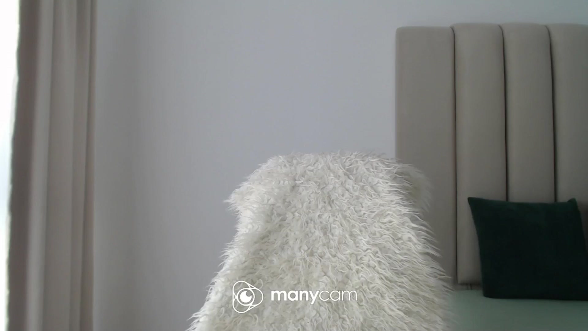 Gallery image thumbnail from Hrystina_'s myfreecams stream on, 11/02/2024, 12:20 image 5 of 20