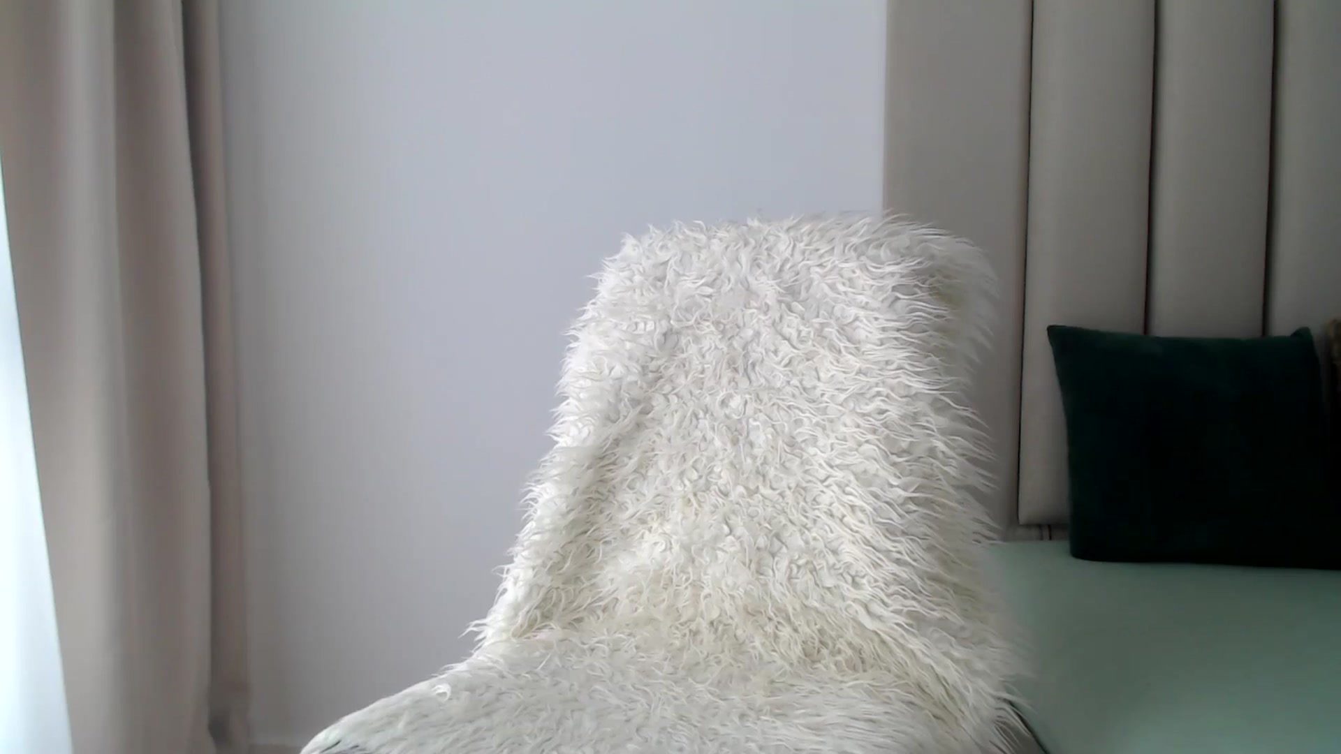 Gallery image thumbnail from Hrystina_'s myfreecams stream on, 11/05/2024, 12:13 image 2 of 20