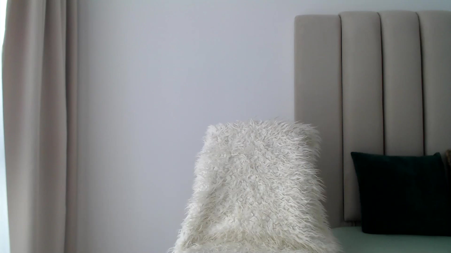 Gallery image thumbnail from Hrystina_'s myfreecams stream on, 11/05/2024, 12:13 image 8 of 20