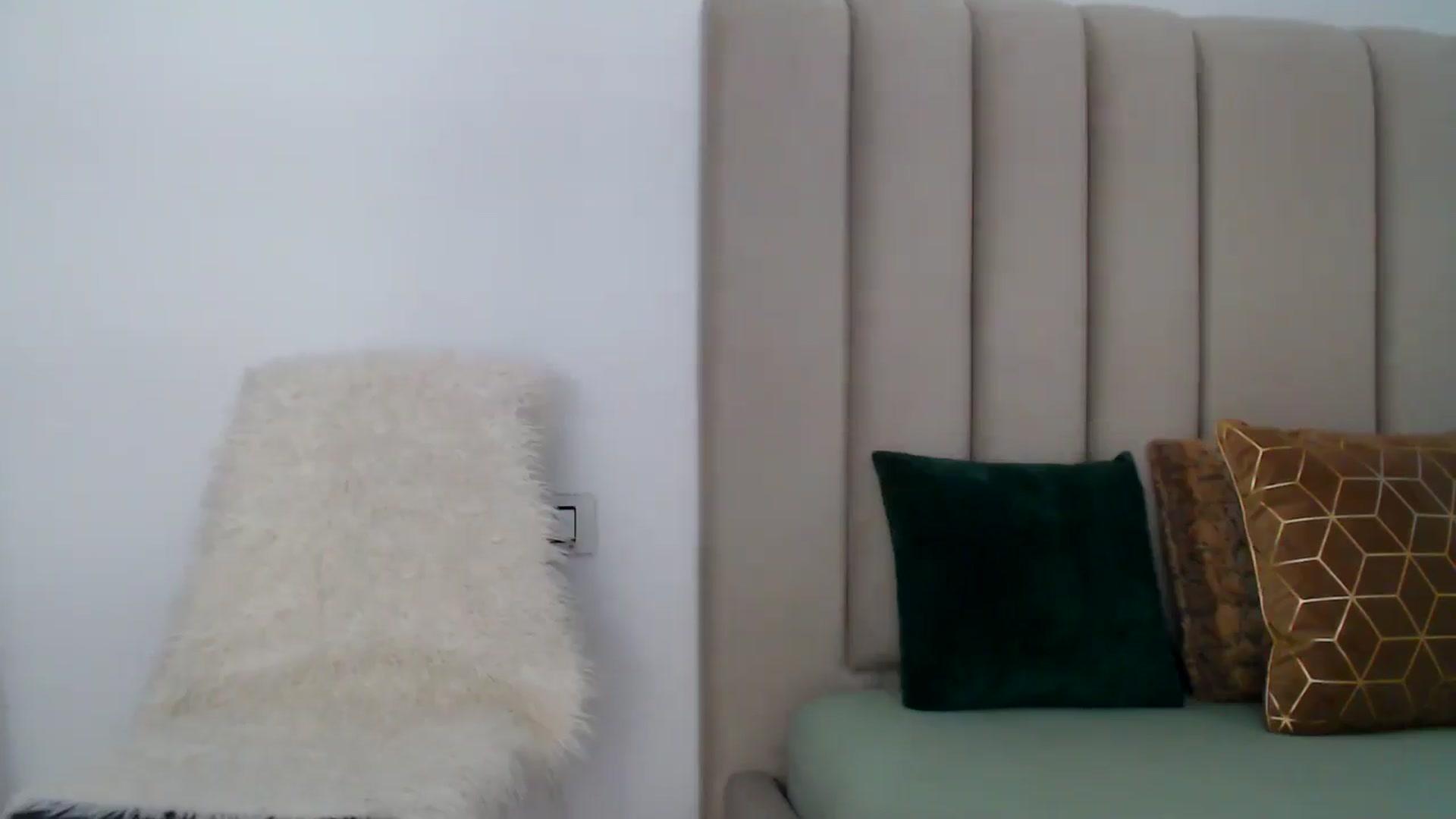 Gallery image thumbnail from Hrystina_'s myfreecams stream on, 11/06/2024, 15:39 image 20 of 20