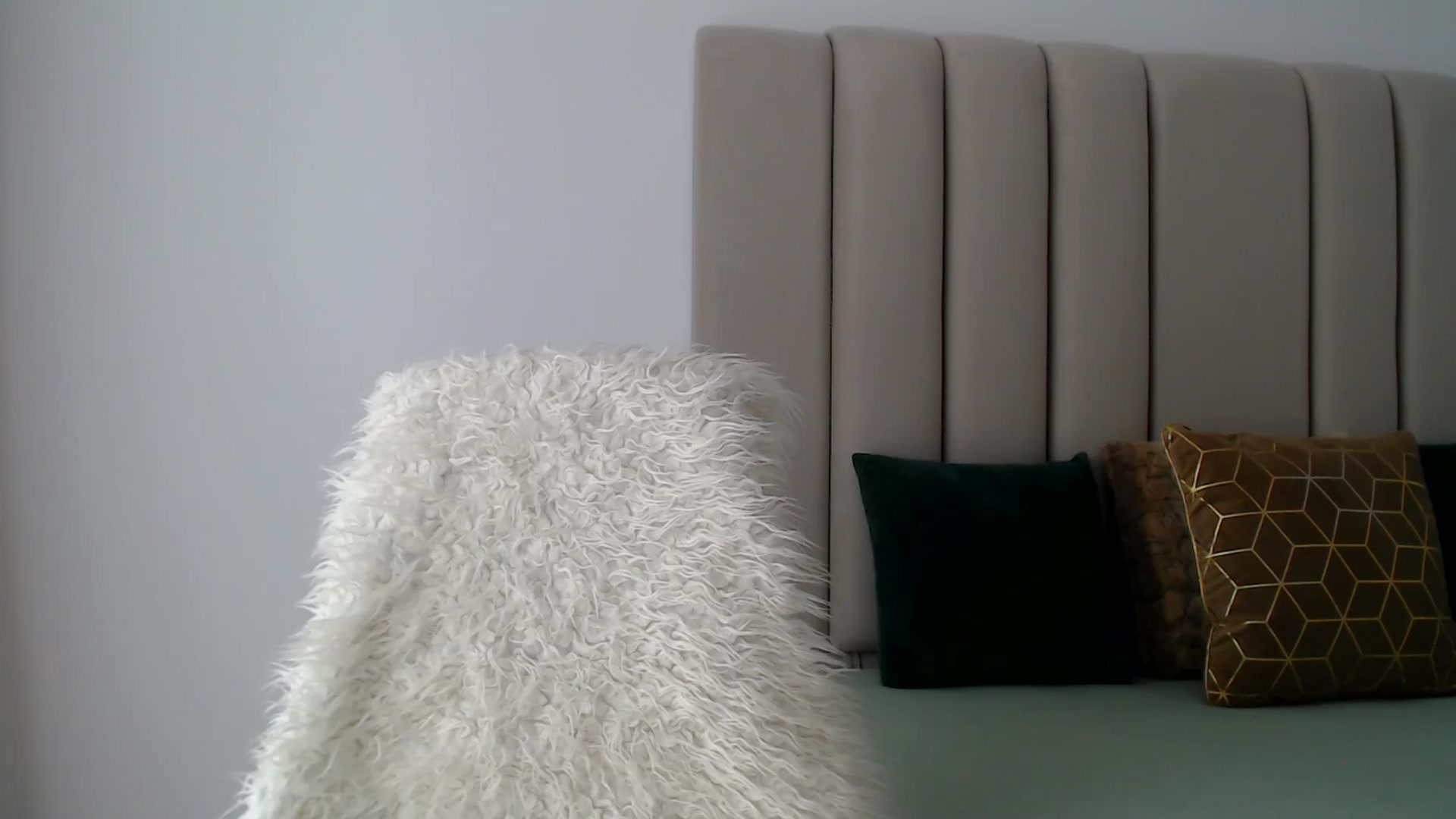 Gallery image thumbnail from Hrystina_'s myfreecams stream on, 11/07/2024, 15:18 image 3 of 20