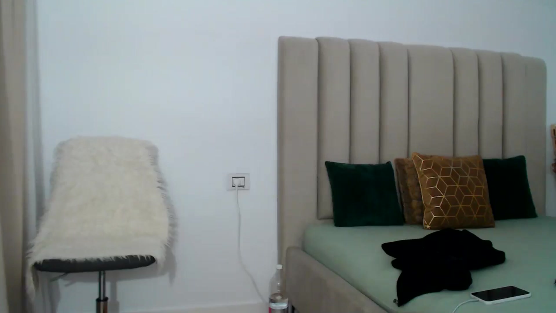 Gallery image thumbnail from Hrystina_'s myfreecams stream on, 11/08/2024, 15:48 image 18 of 20