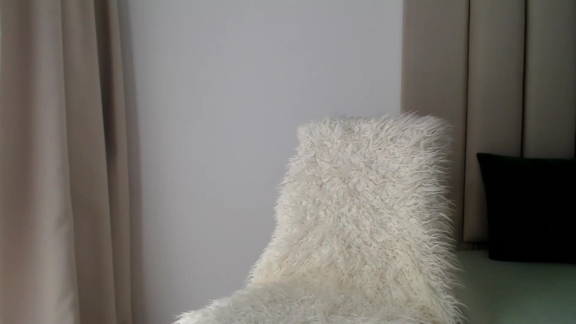 Gallery image thumbnail from Hrystina_'s myfreecams stream on, 11/09/2024, 15:10 image 2 of 20