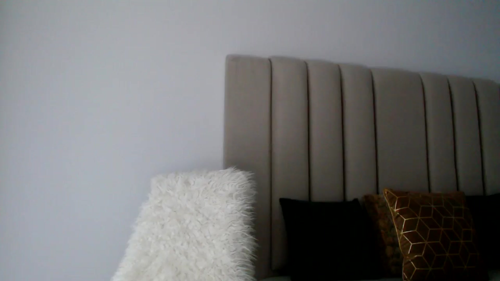 Gallery image thumbnail from Hrystina_'s myfreecams stream on, 11/12/2024, 16:10 image 13 of 20