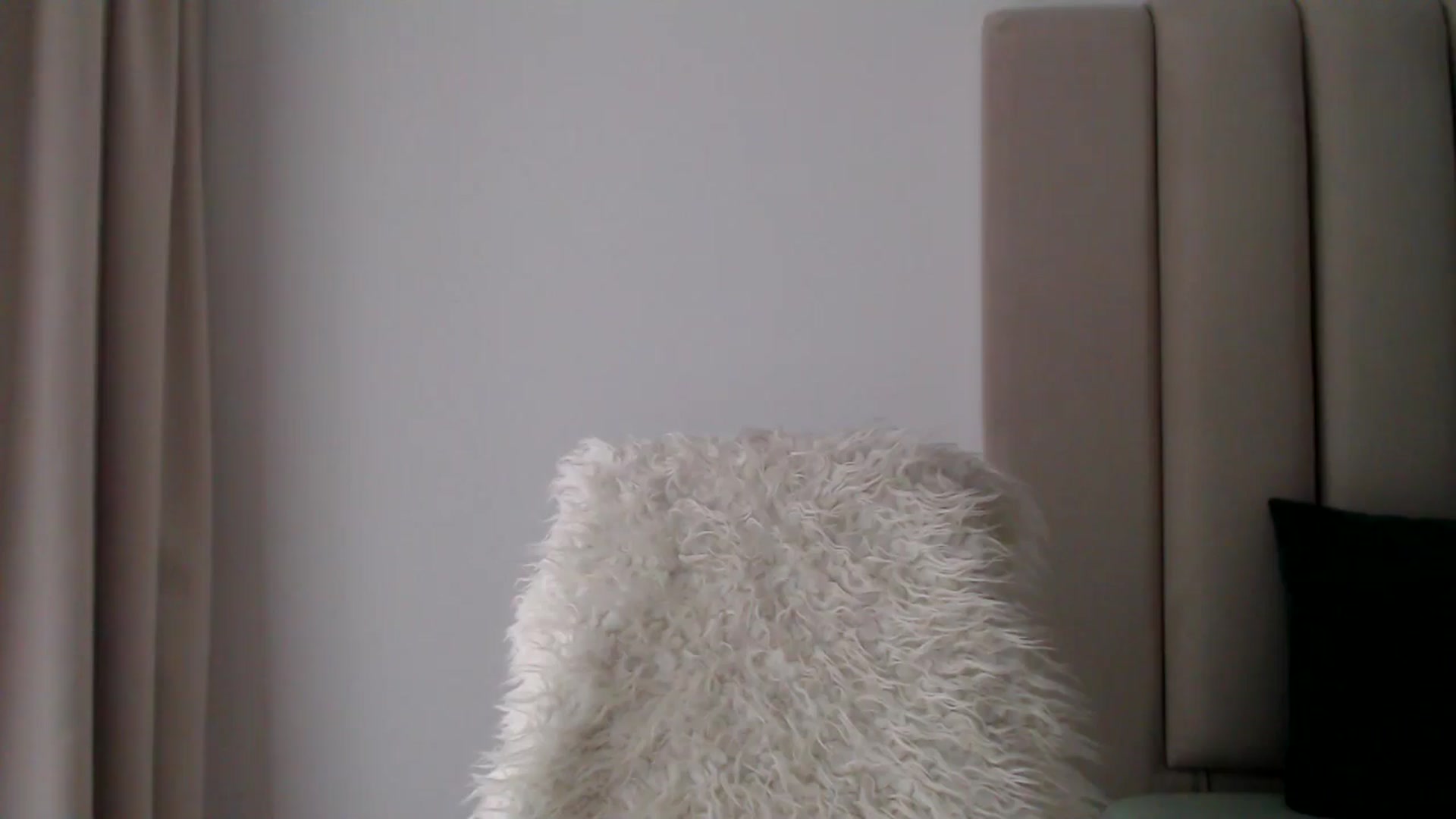 Gallery image thumbnail from Hrystina_'s myfreecams stream on, 11/19/2024, 17:45 image 11 of 20