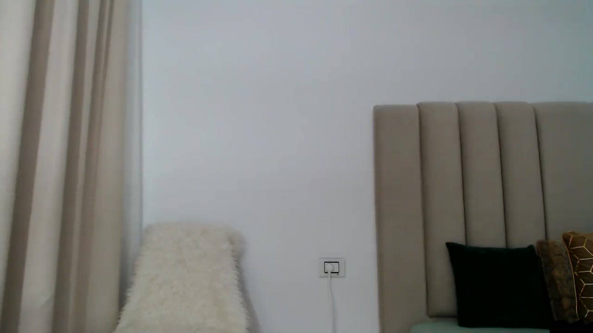 Gallery image thumbnail from Hrystina_'s myfreecams stream on, 11/21/2024, 16:29 image 13 of 20