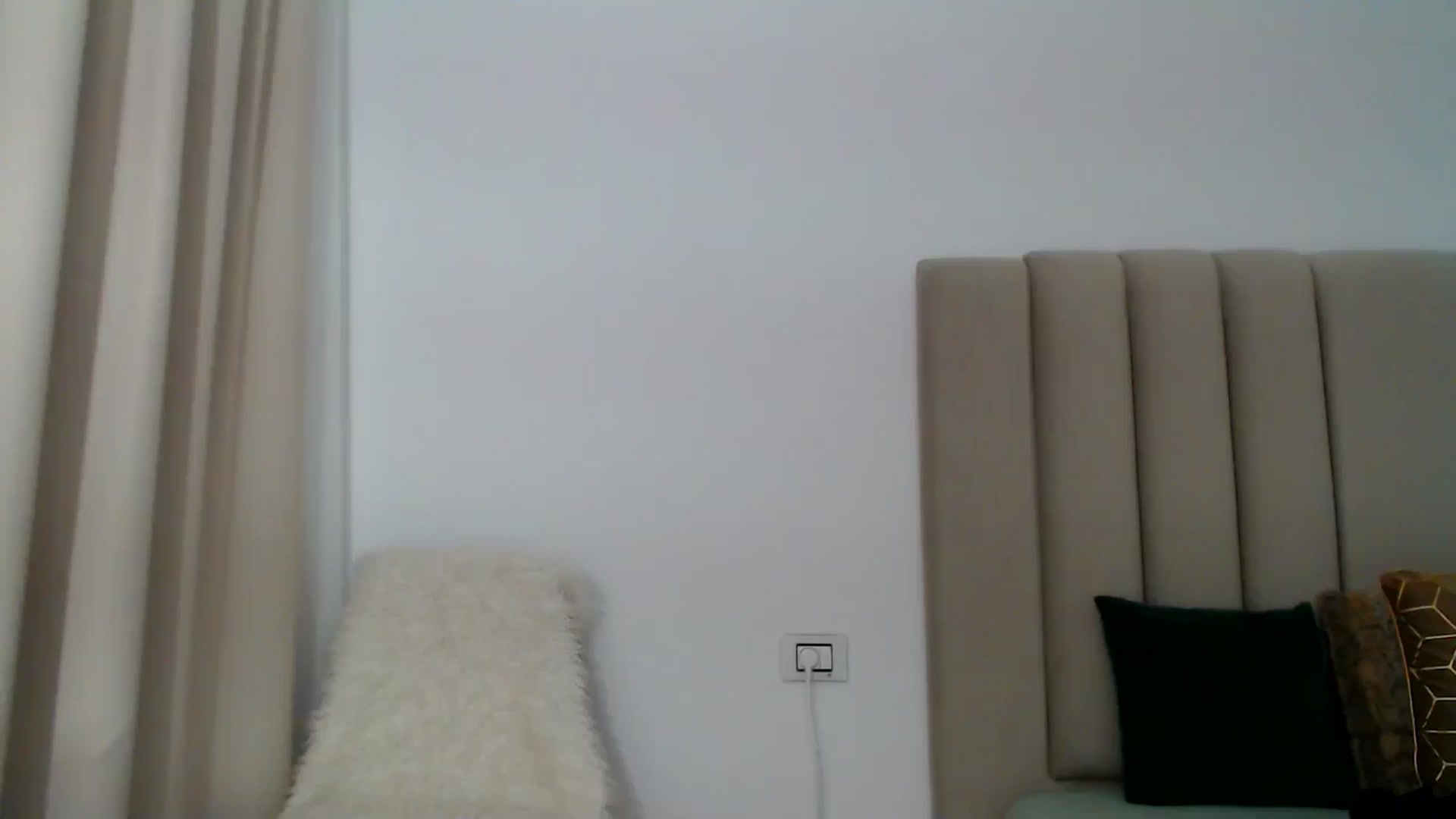 Gallery image thumbnail from Hrystina_'s myfreecams stream on, 11/21/2024, 16:29 image 11 of 20