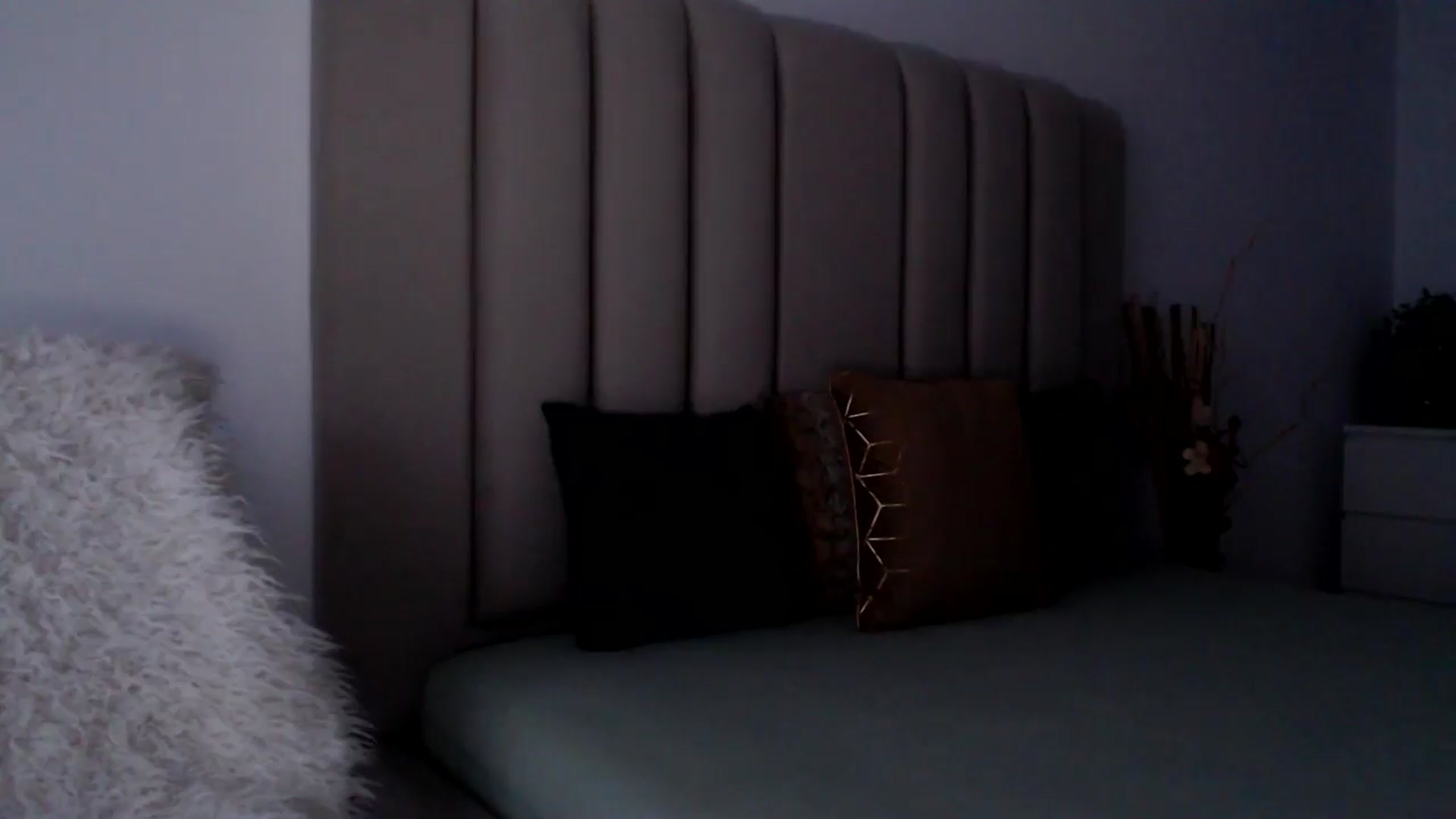 Gallery image thumbnail from Hrystina_'s myfreecams stream on, 11/23/2024, 16:19 image 10 of 20