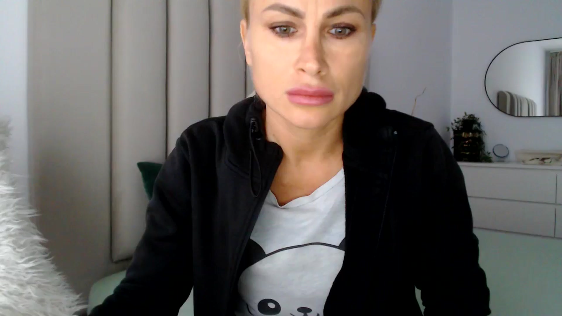 Gallery image thumbnail from Hrystina_'s myfreecams stream on, 11/29/2024, 15:04 image 9 of 20