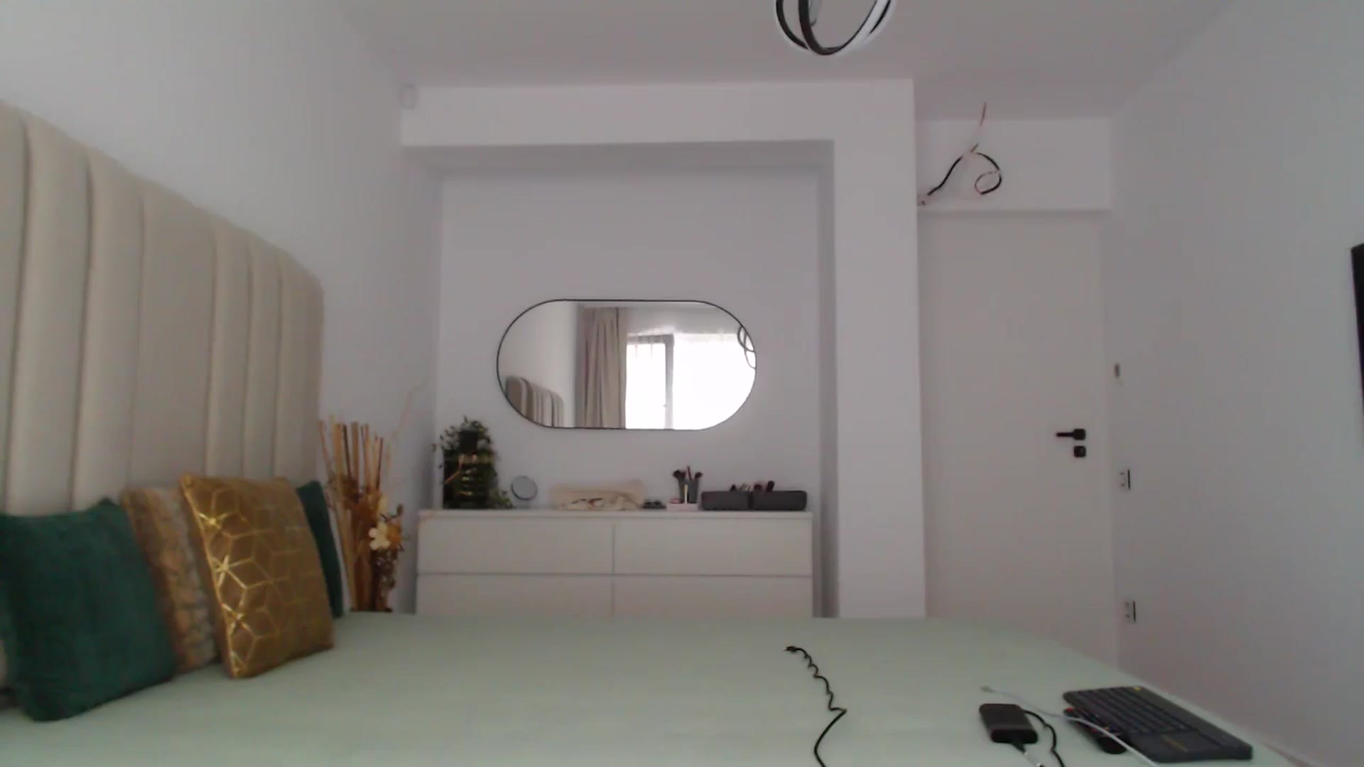 Gallery image thumbnail from Hrystina_'s myfreecams stream on, 11/30/2024, 15:17 image 2 of 20